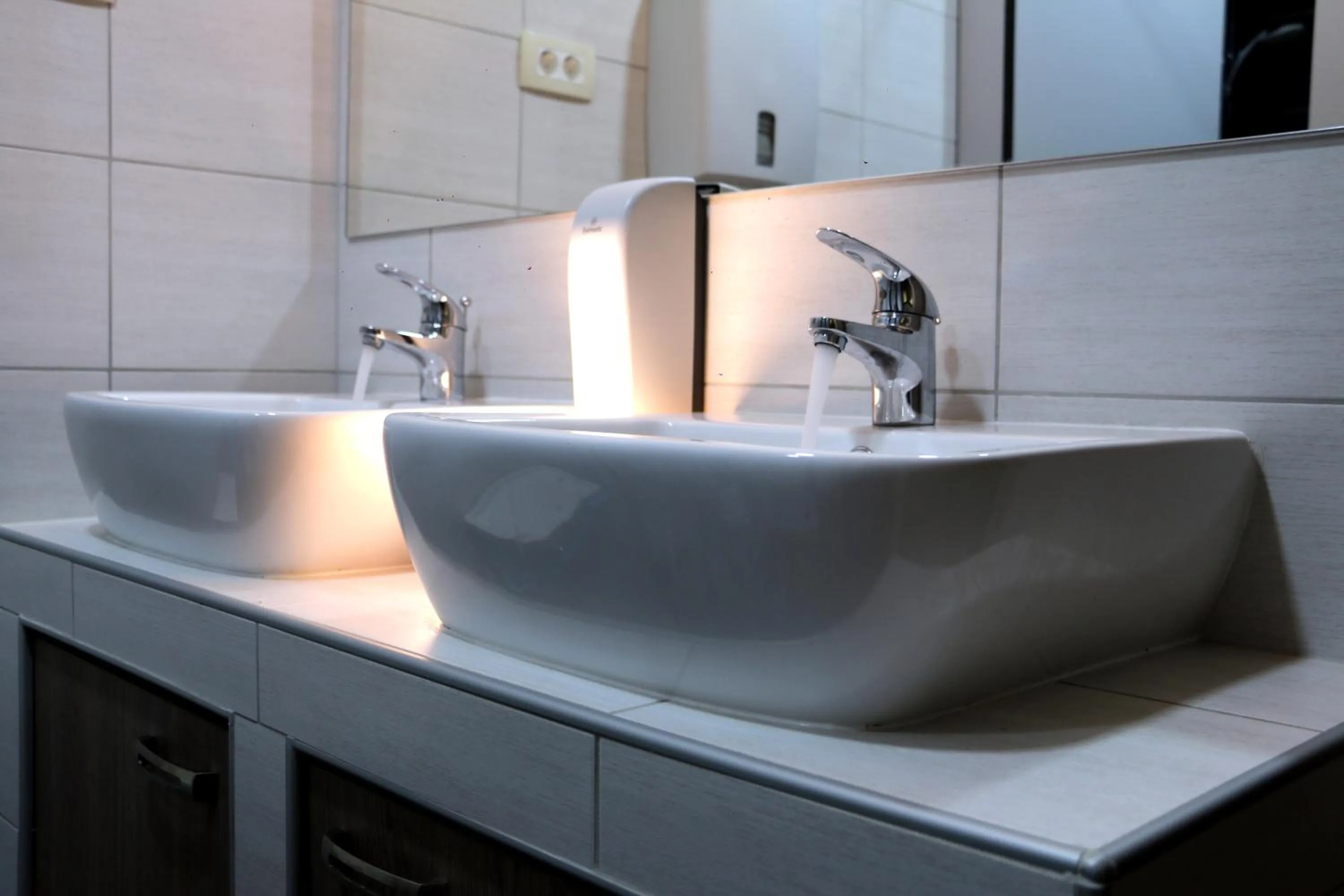 Facade/entrance in Hostel Tivoli