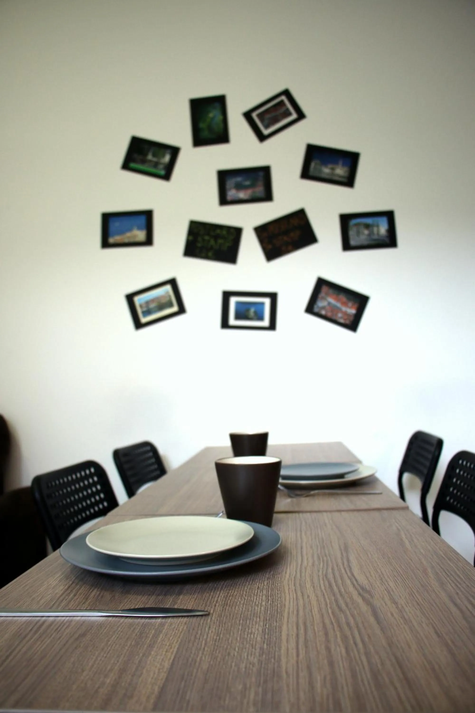 Communal lounge/ TV room in Hostel Tivoli