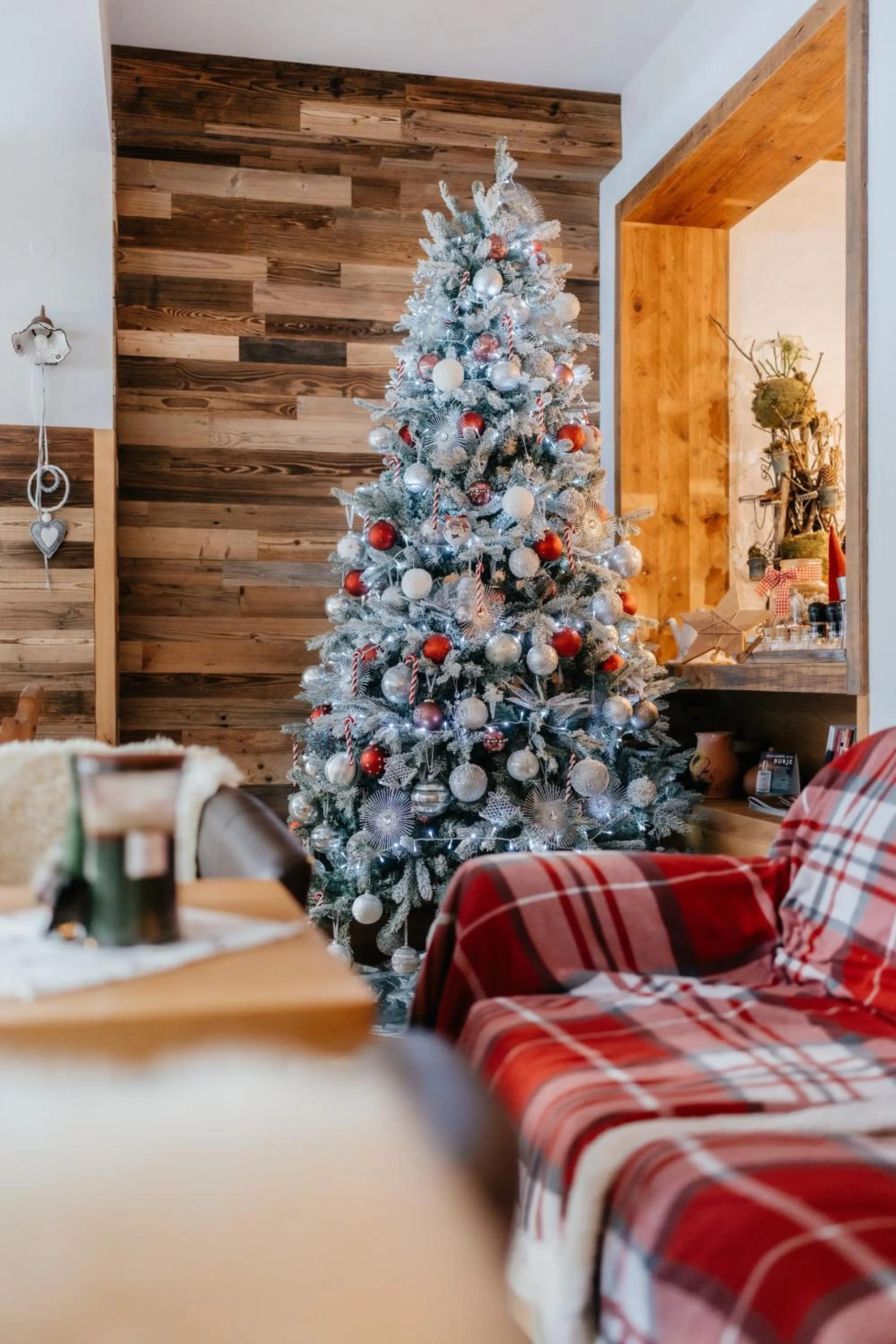 Seating area, Bed in Eko hiša-Eco House Na razpotju