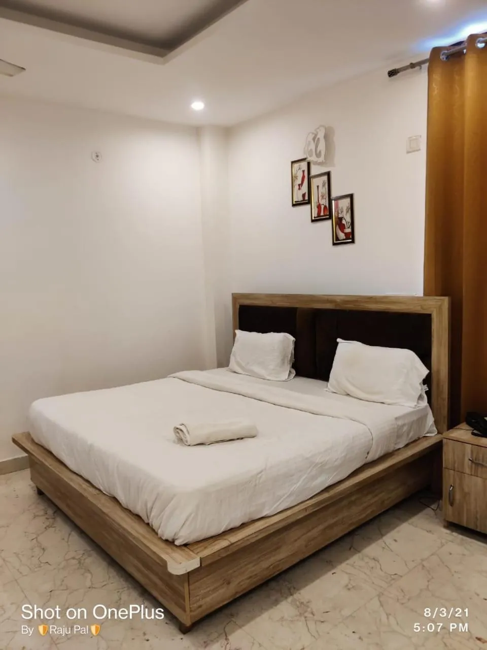 Bed in Hotel Rivasa Regency