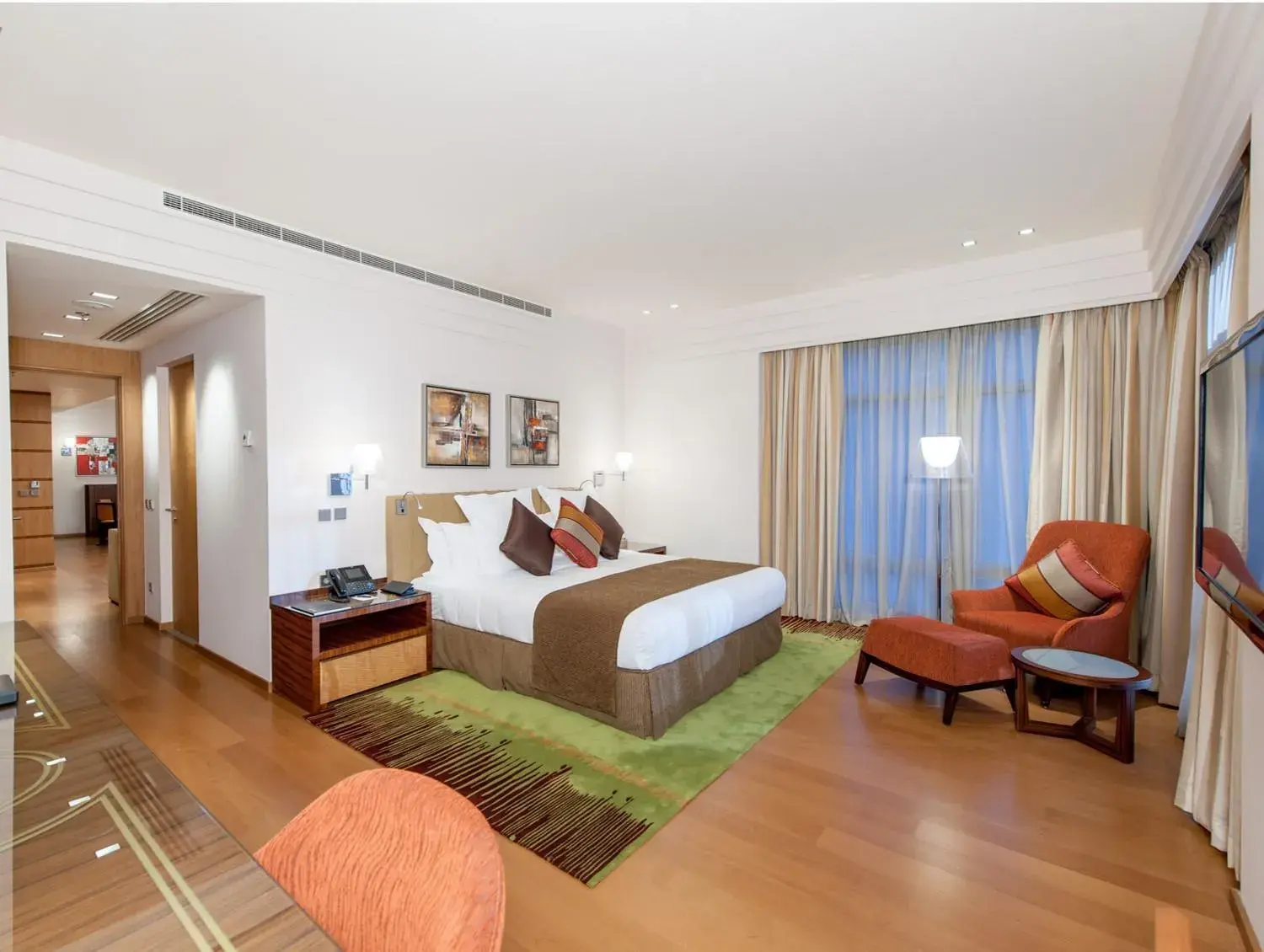 Bed in InterContinental Al Khobar by IHG Bed in InterContinental Al Khobar by IHG