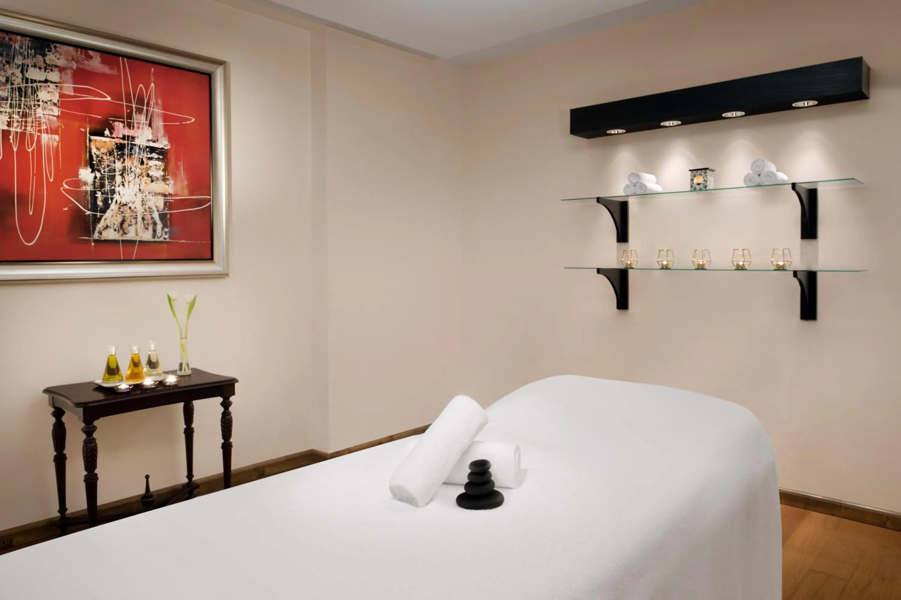 Massage, Bed in InterContinental Al Khobar by IHG