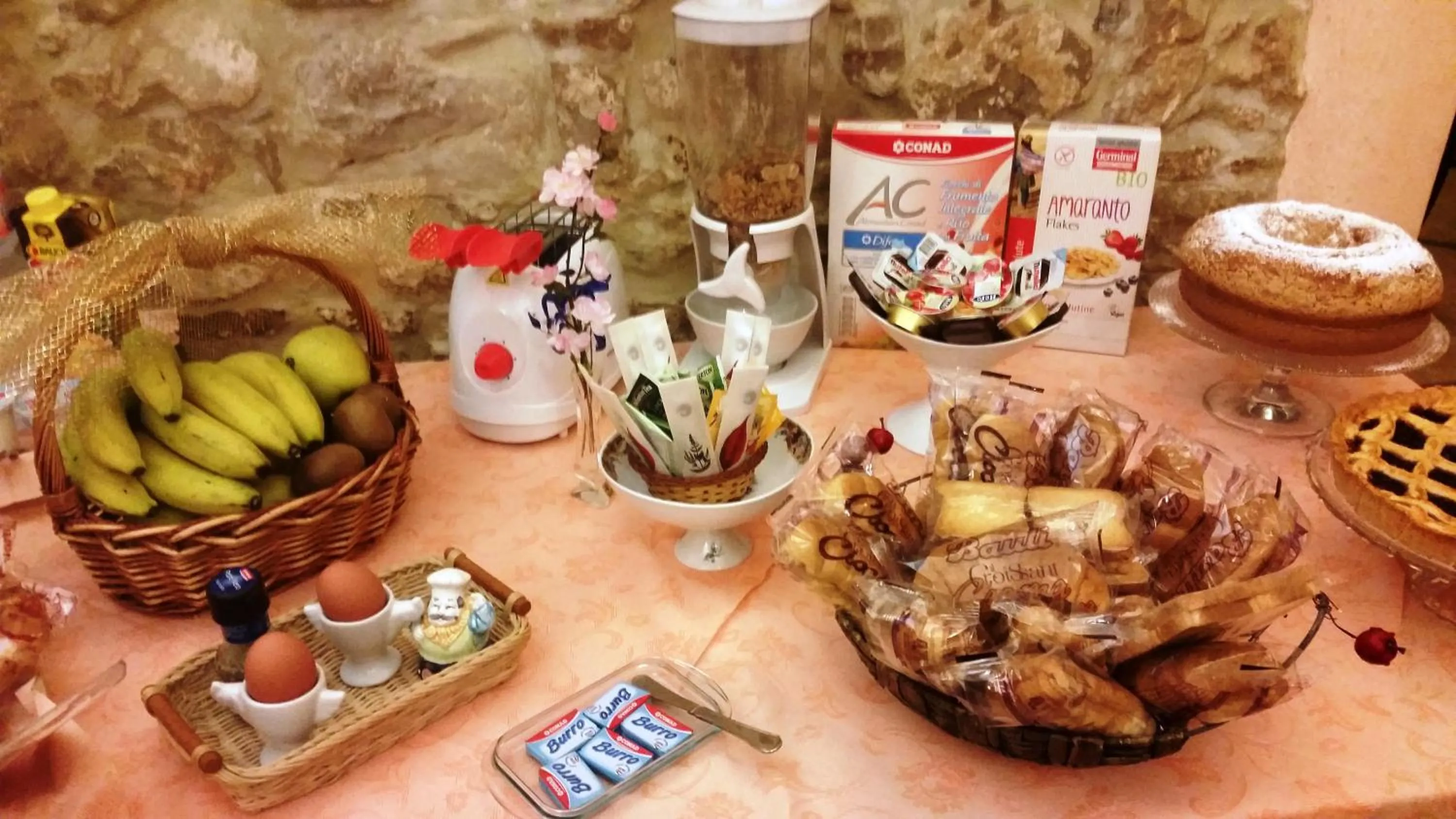 Food and drinks in Bed And Breakfast Camere Primavera