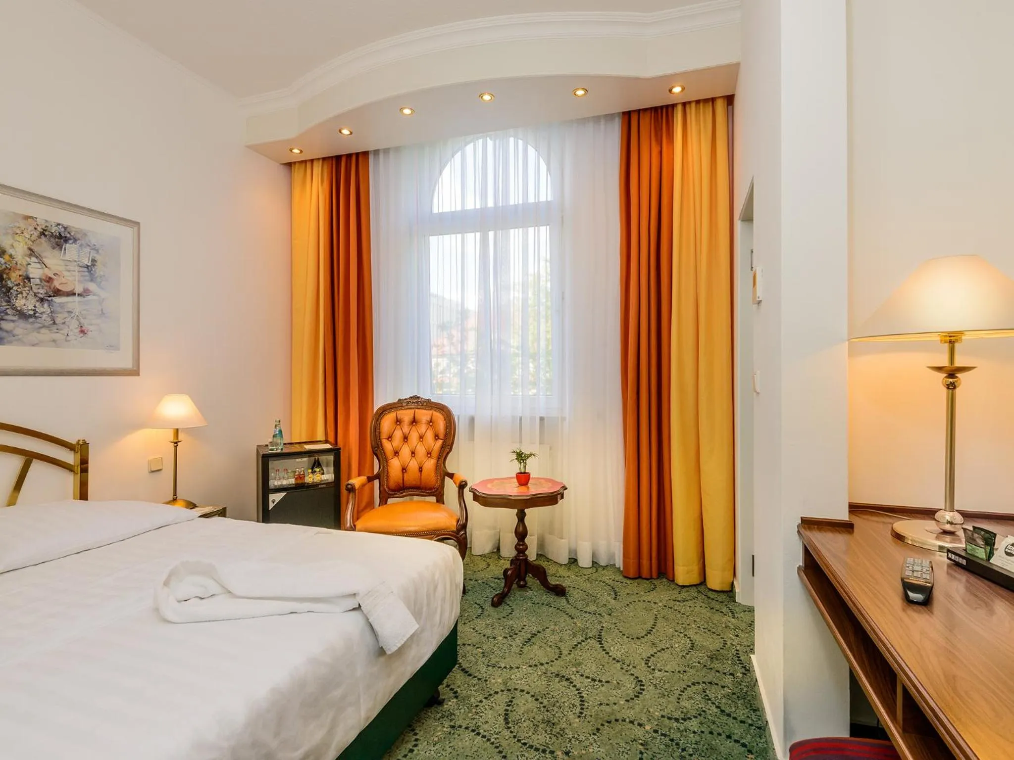 Photo of the whole room, Bed in Hotel Palmenhof