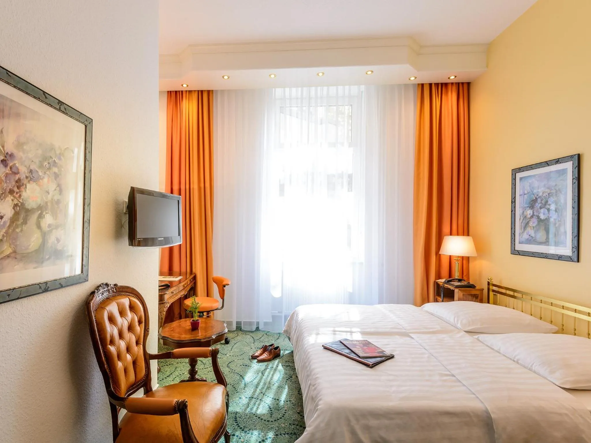 Photo of the whole room, Bed in Hotel Palmenhof