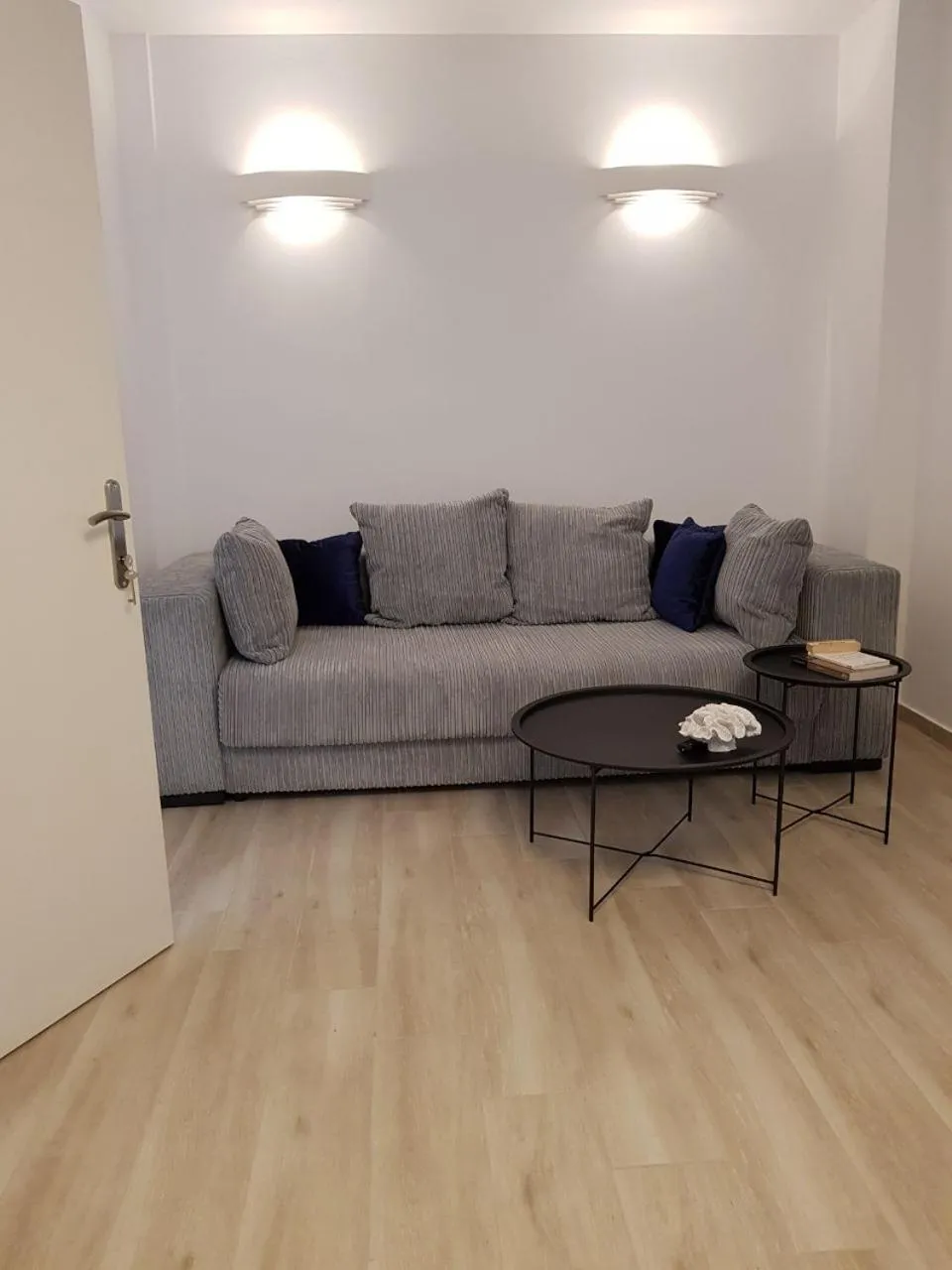 Living room in Ivory Lane City Center Luxury Suite