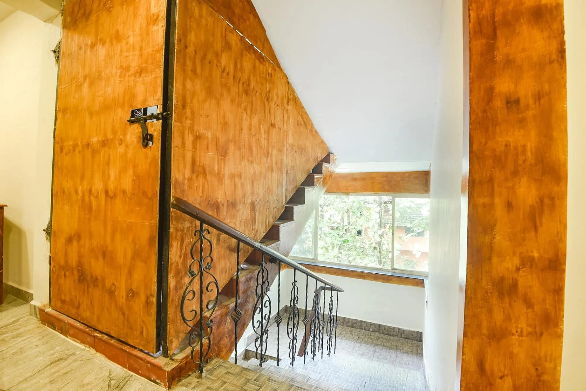 Lobby or reception in FabHotel Grand Royal Palms - Nr Benaulim Beach