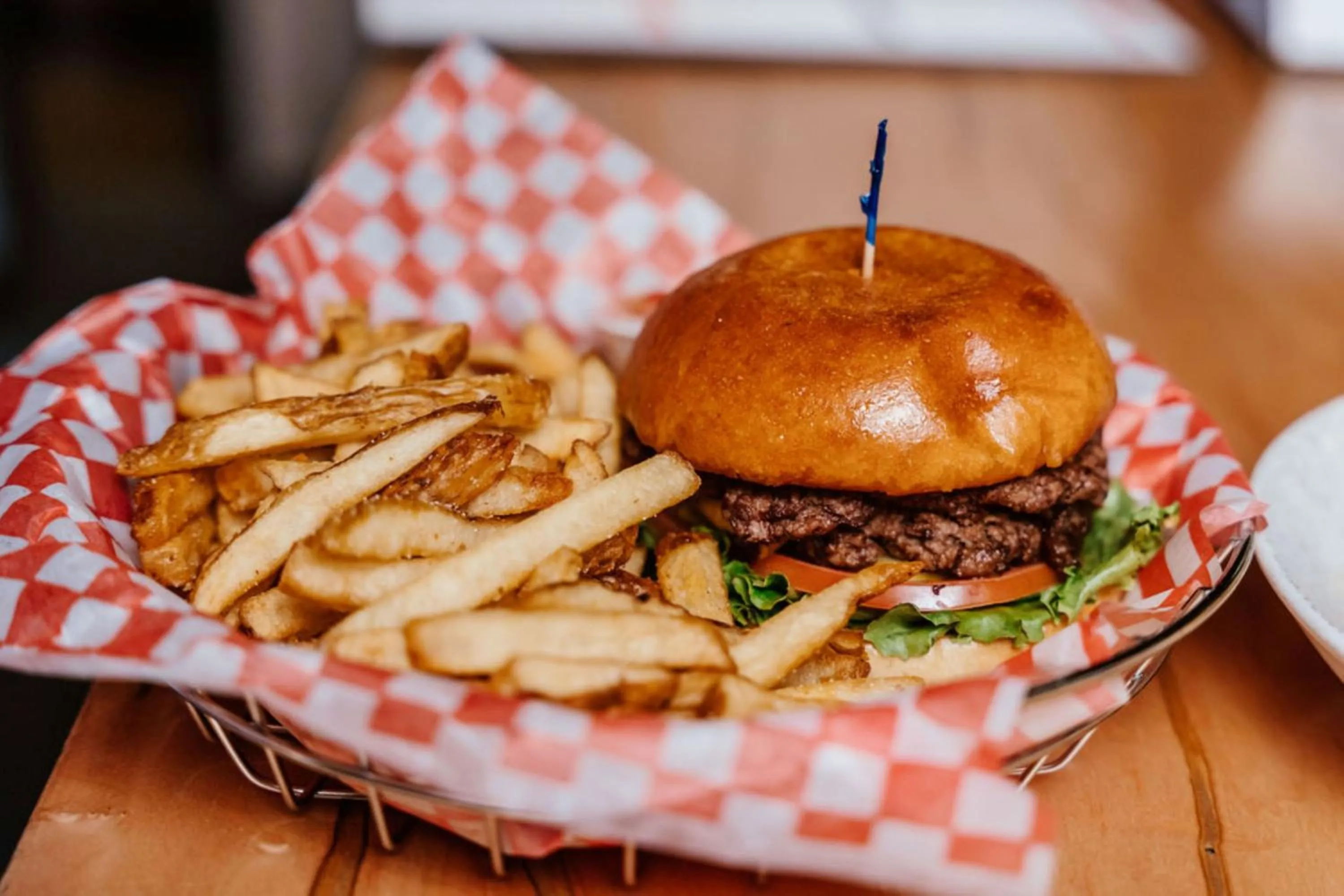 Restaurant/places to eat in Holiday Inn Hotel & Suites St.Catharines-Niagara by IHG