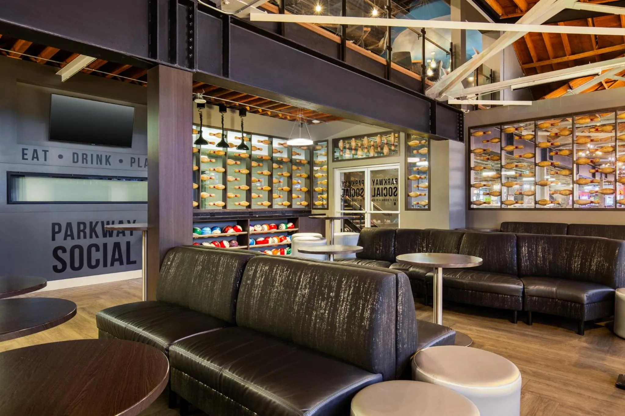 Area and facilities in Holiday Inn Hotel & Suites St.Catharines-Niagara by IHG