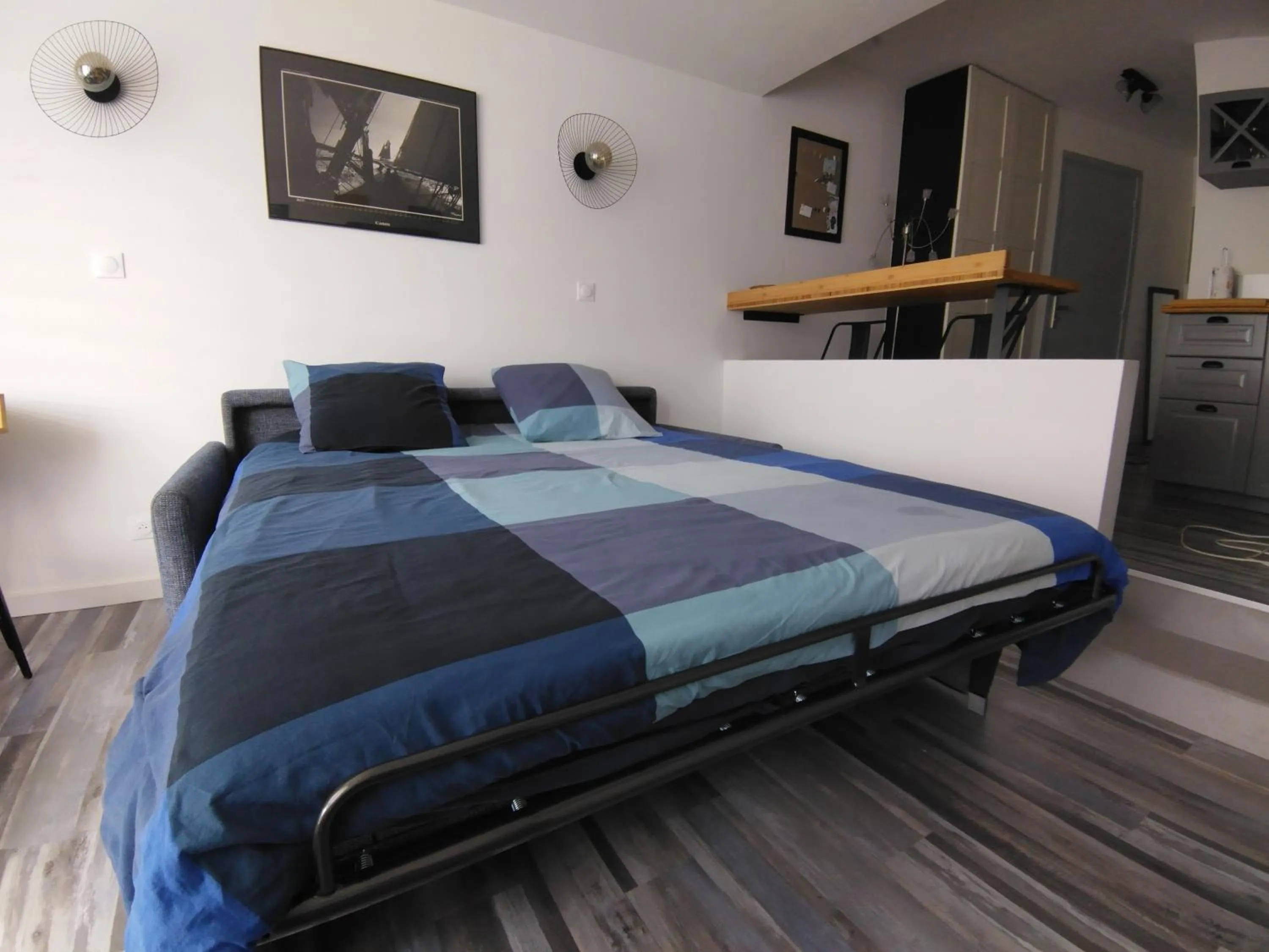 Bed in Studio Deauville-Les Marinas,vue mer et bassin
