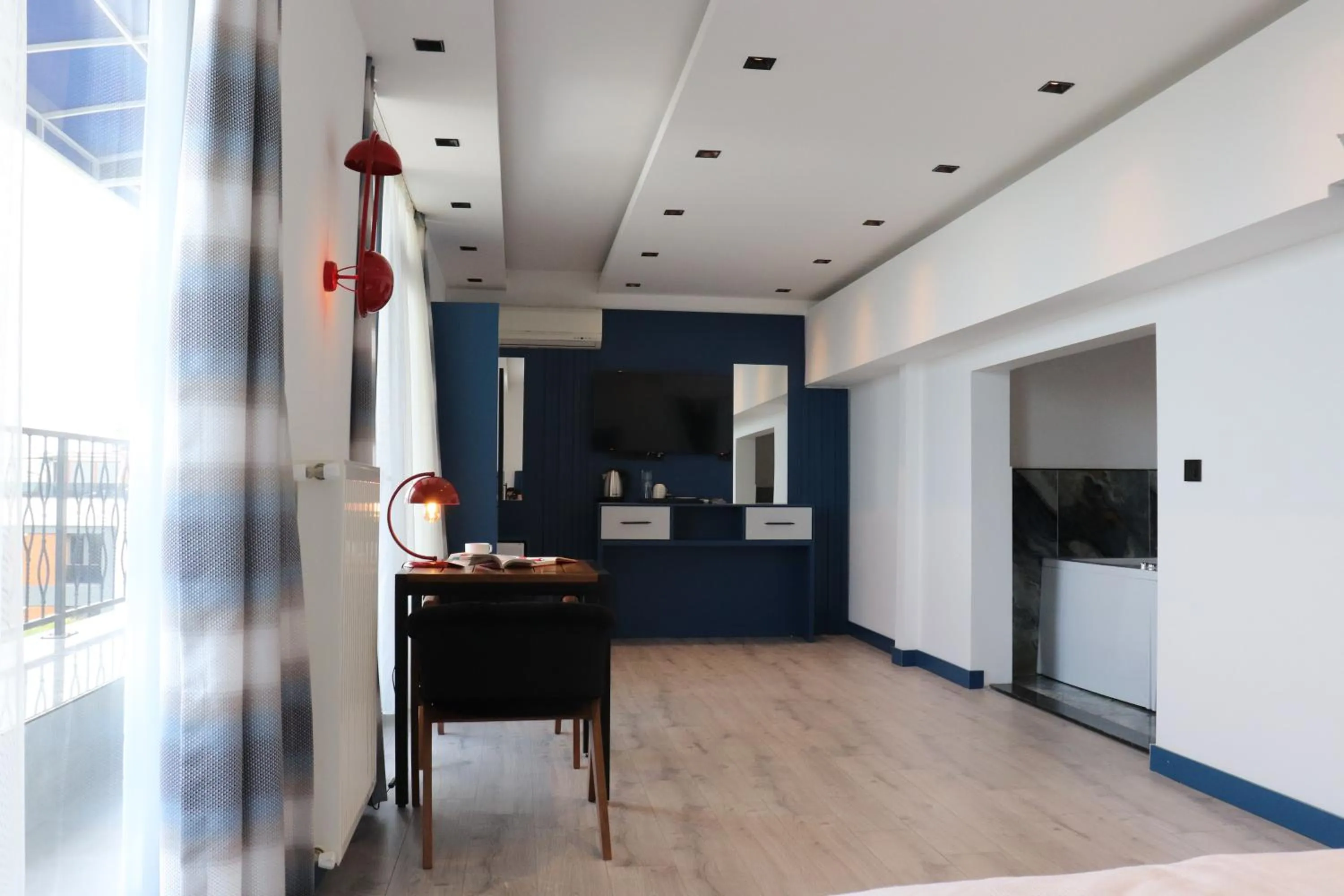 TV and multimedia in Blue Ay Boutique Hotel