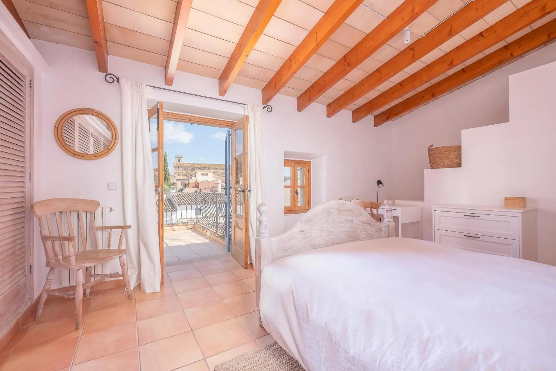 Bed in Townhouse Can Neri by SunVillas Mallorca
