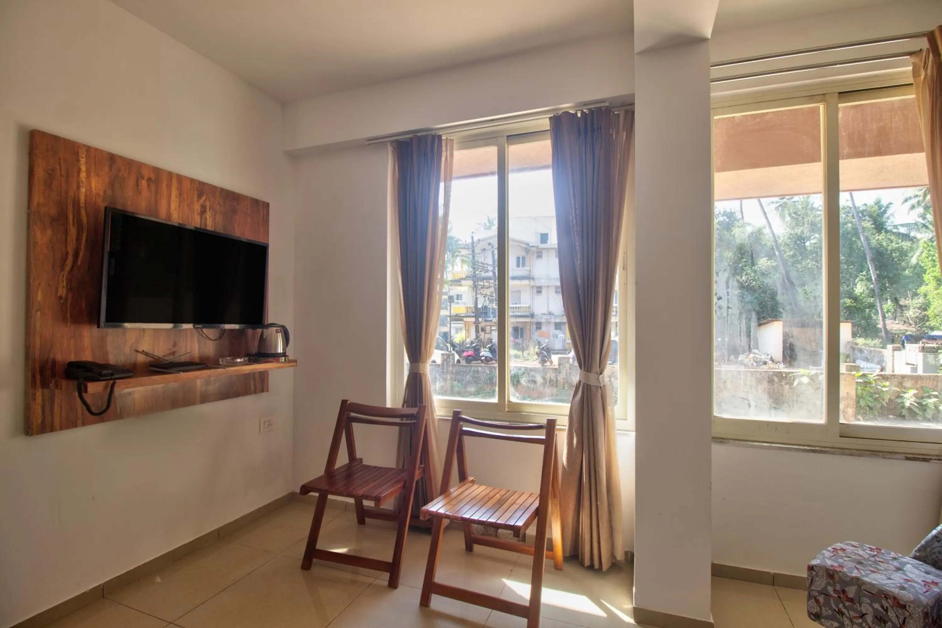 TV and multimedia in Hotel Sea Sapphire ,Calangute