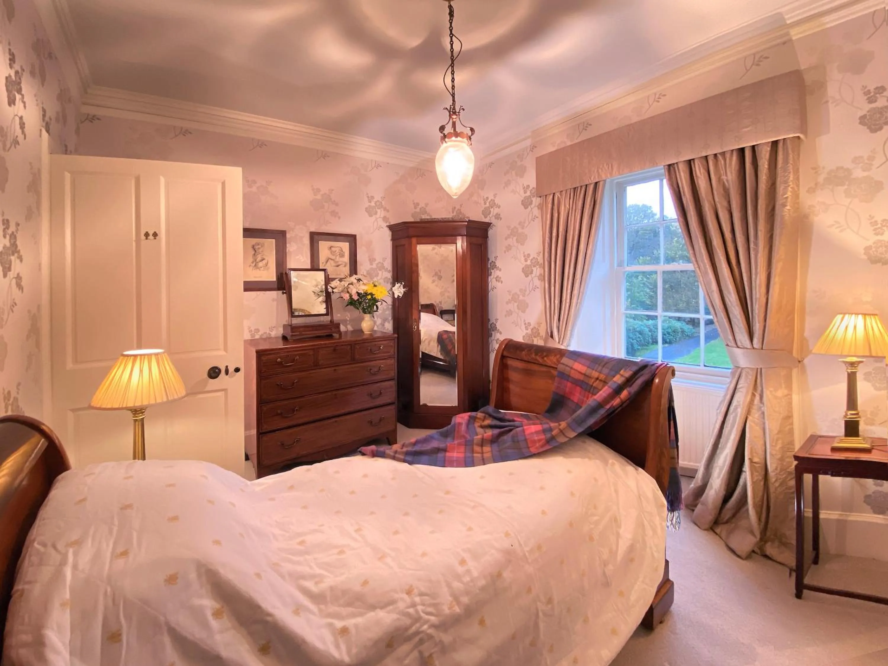 Bed in Park of Drumquhassle