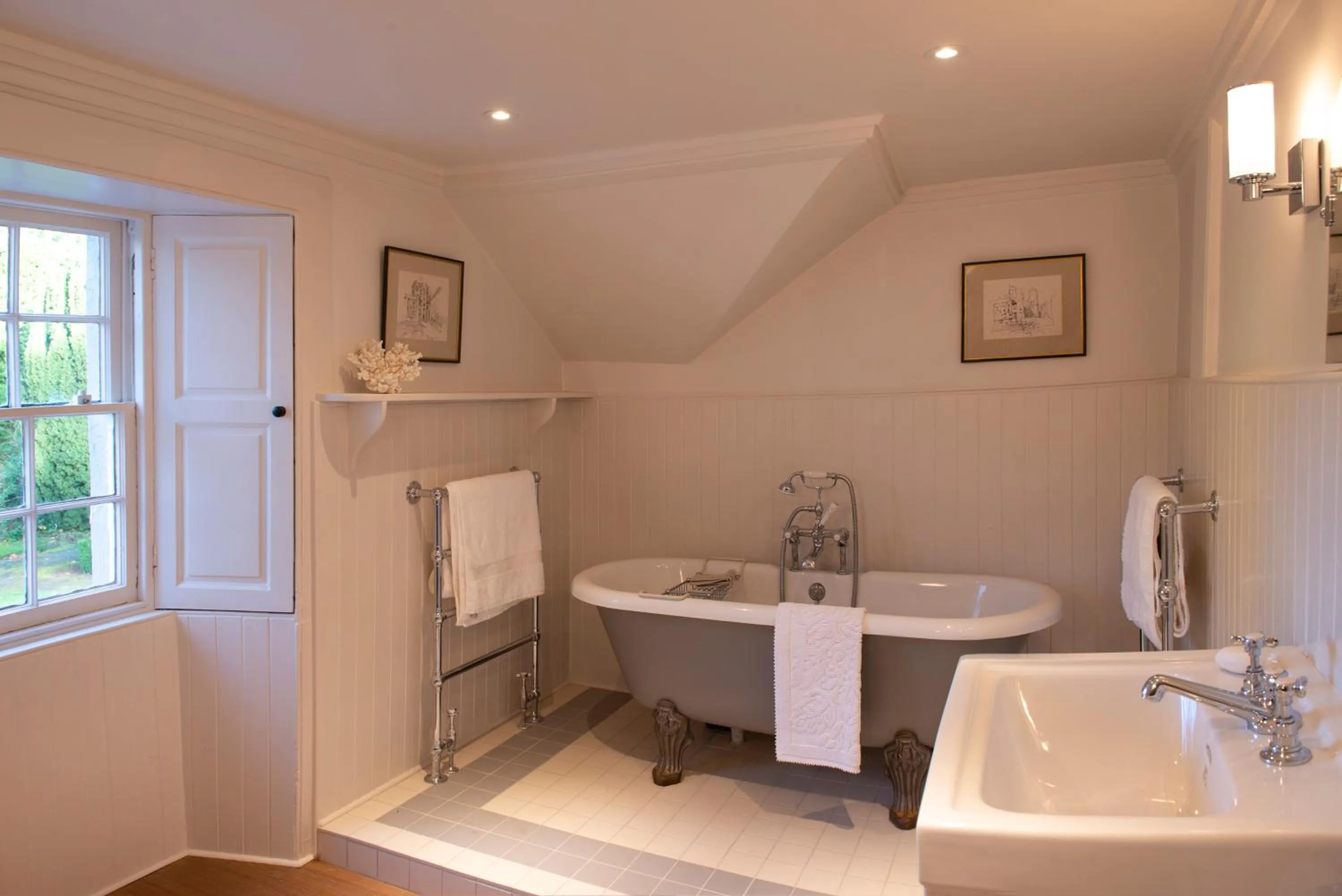 Bathroom in Park of Drumquhassle