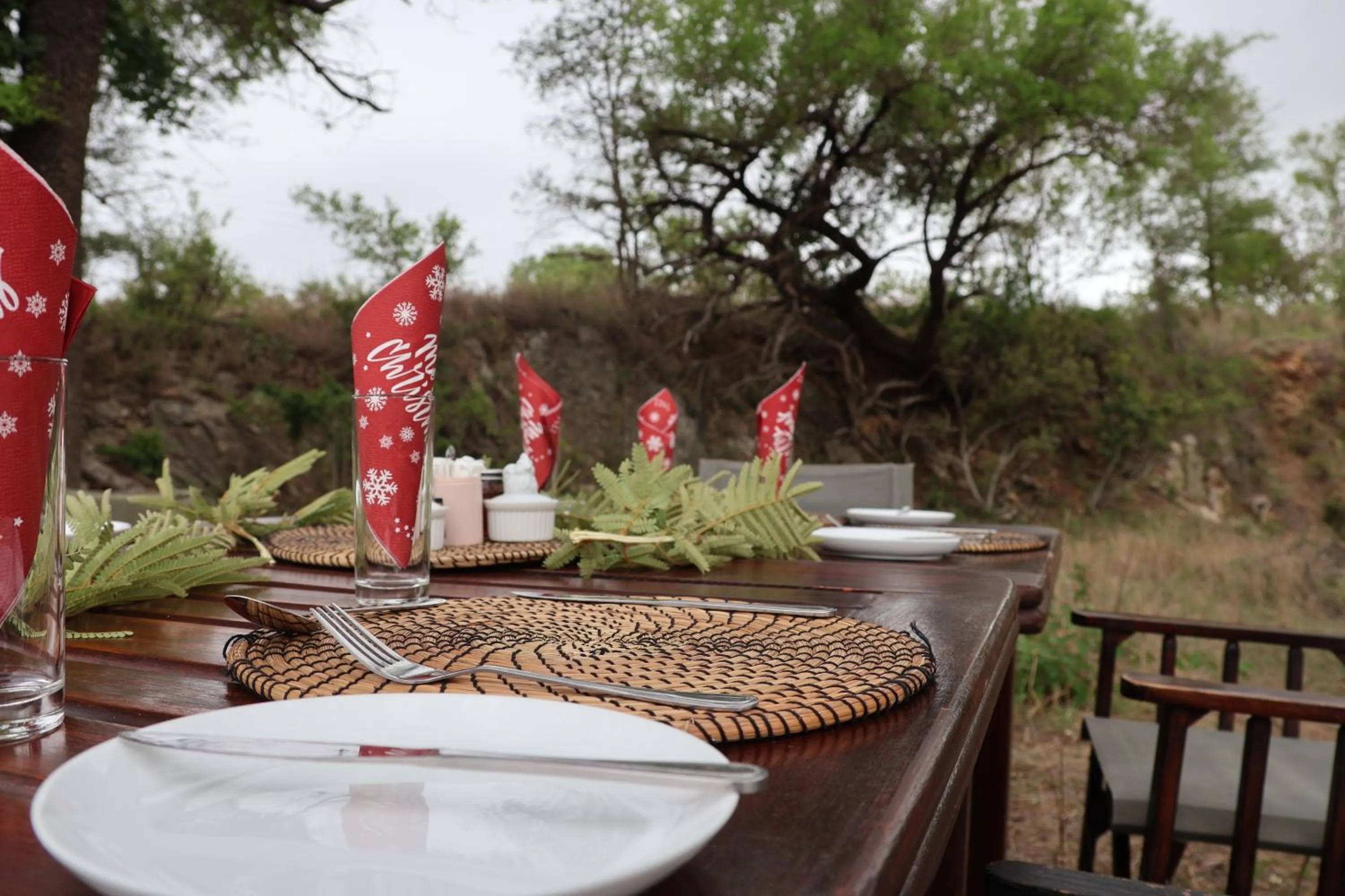 Breakfast in Masodini Game Lodge