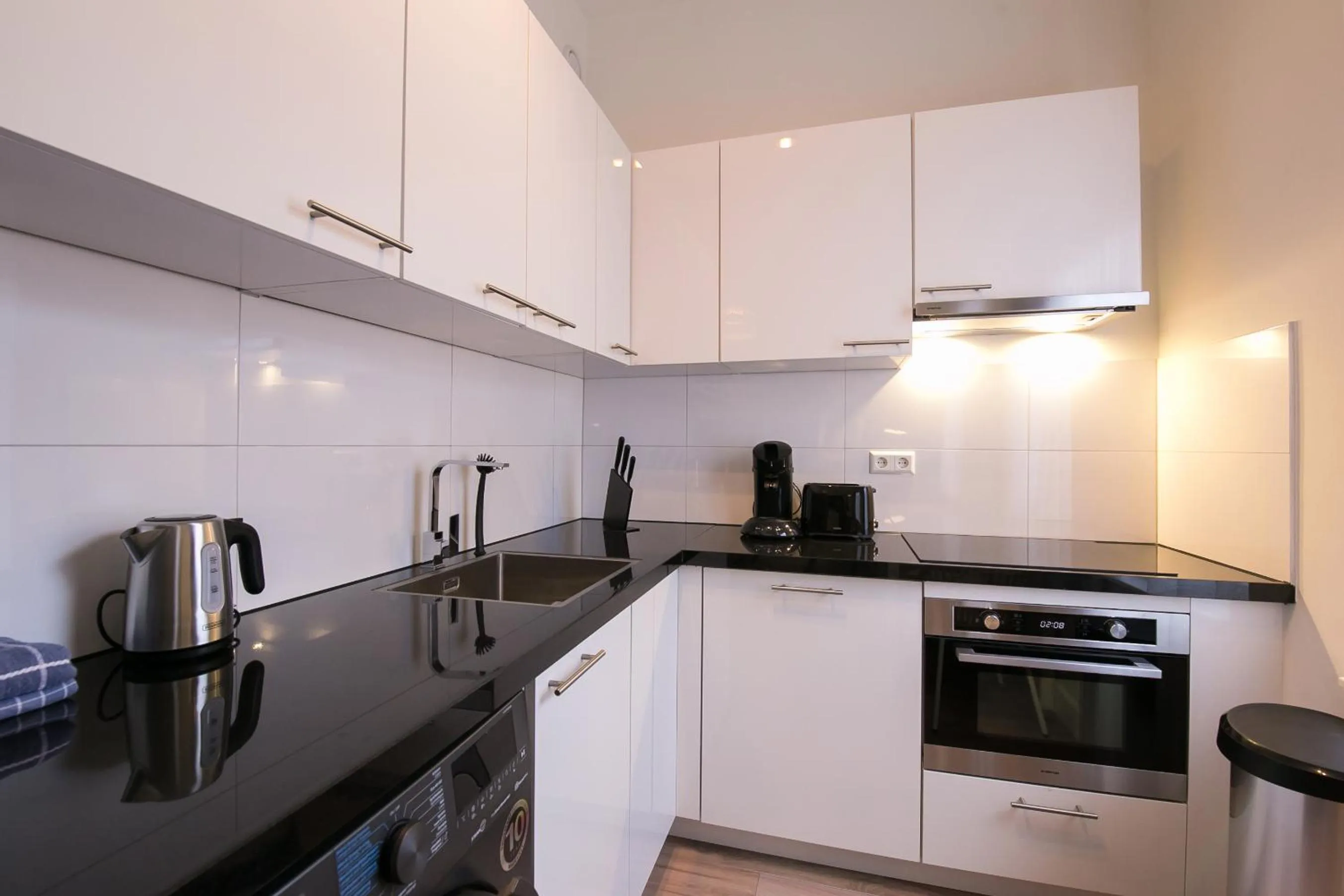 kitchen in Four Star Apartments - Keizerstraat