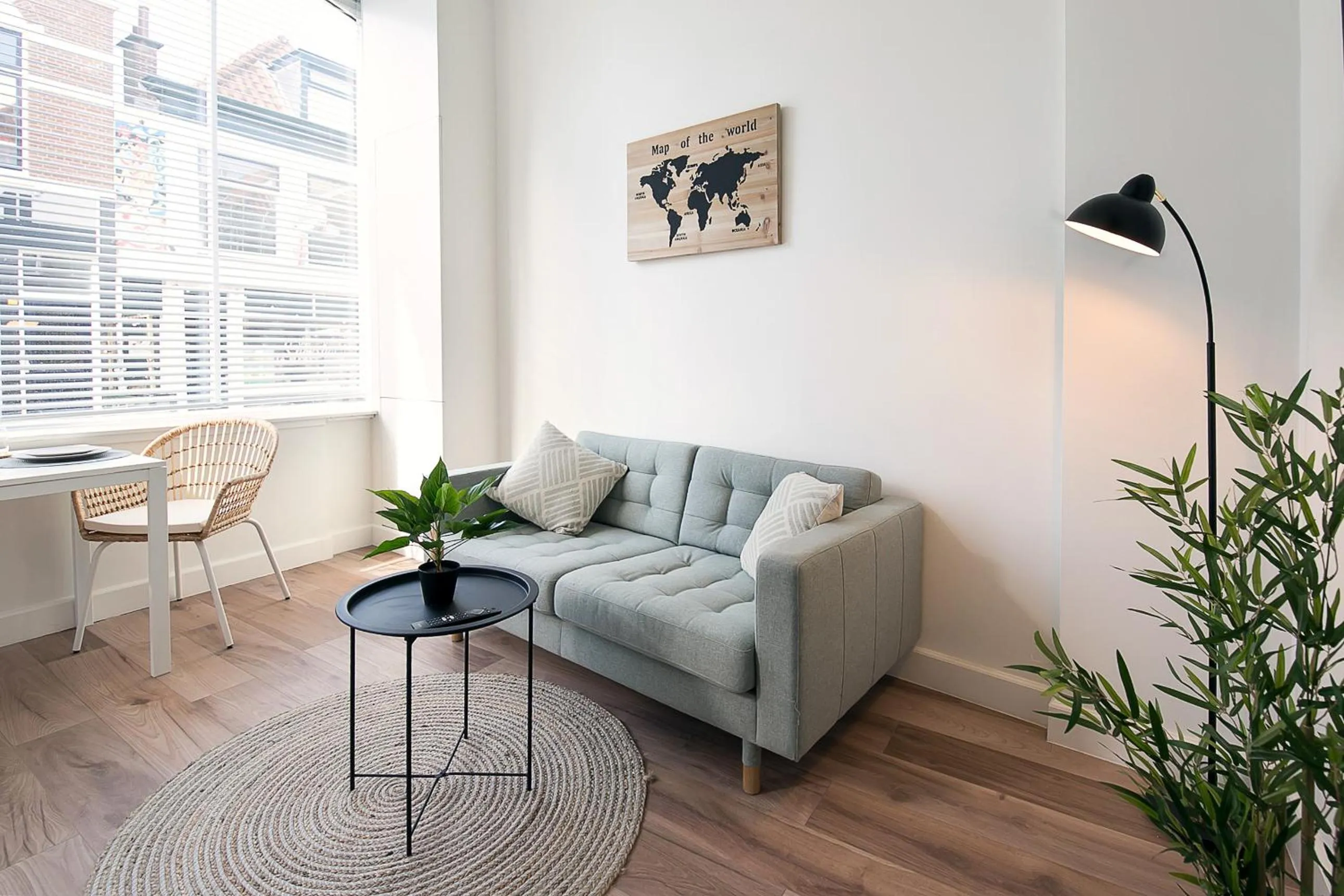 Living room in Four Star Apartments - Keizerstraat