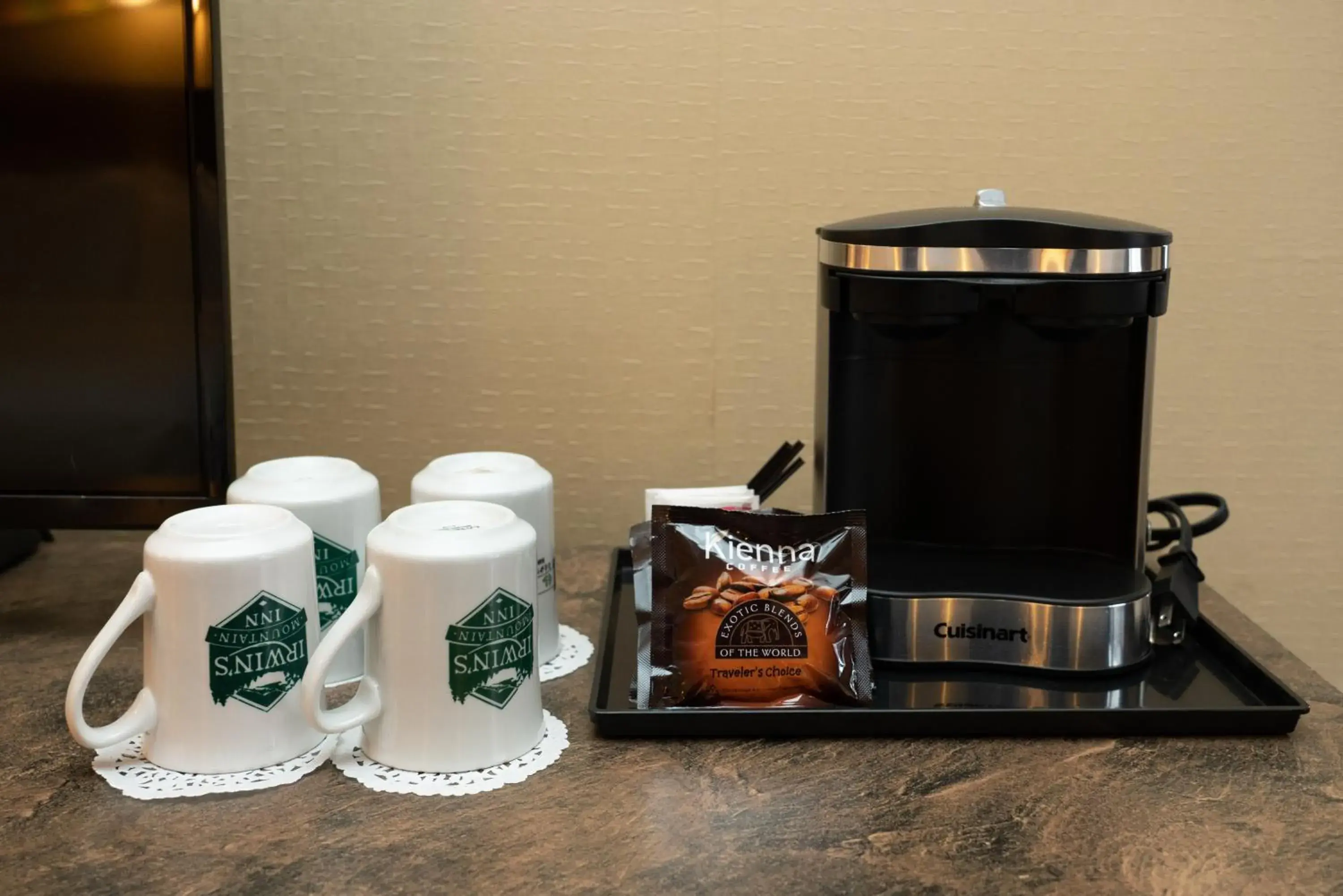 Coffee/tea facilities in Irwin's Mountain Inn Coffee/tea facilities in Irwin's Mountain Inn