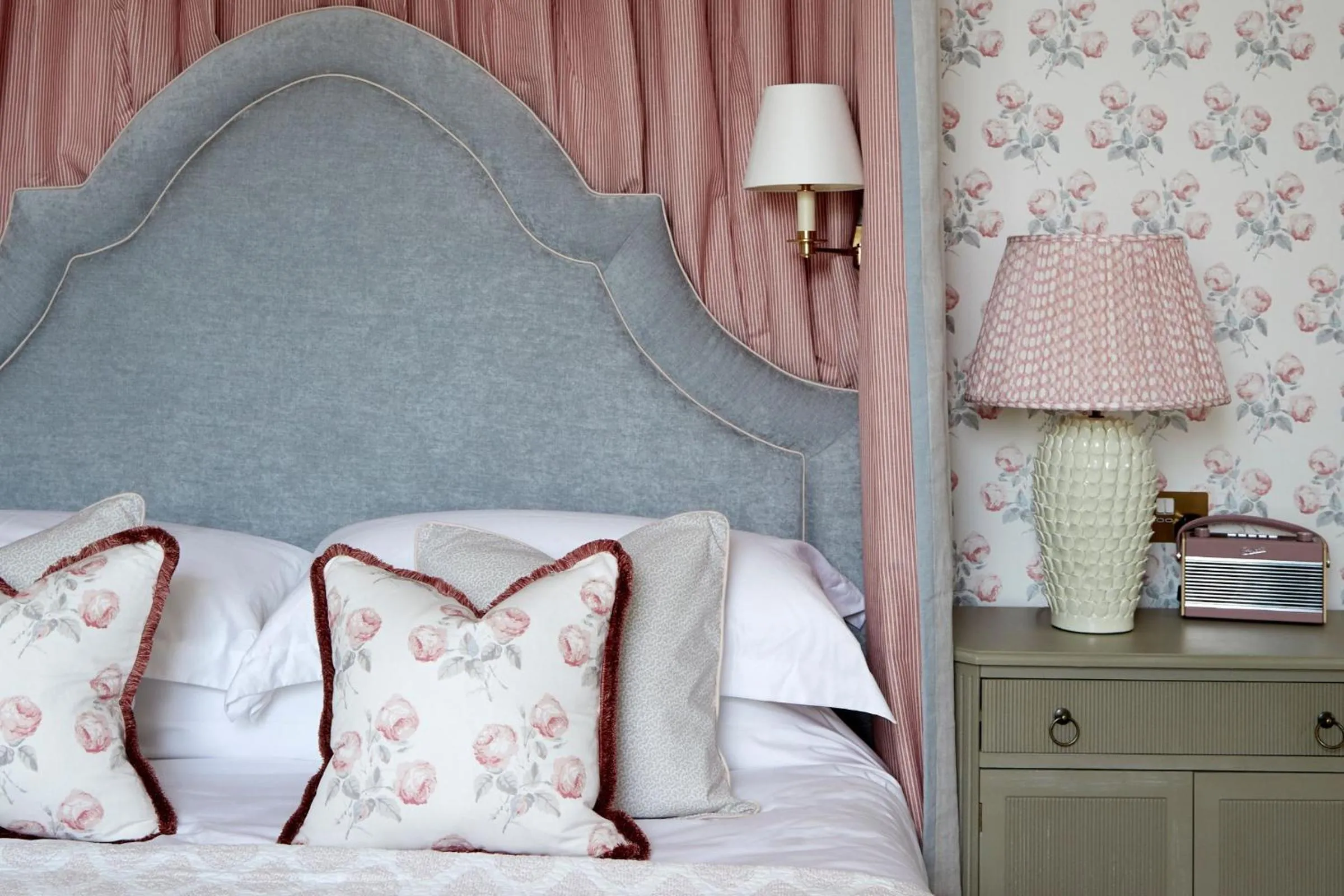 Property building, Bed in Leonardslee House at Leonardslee Lakes & Gardens