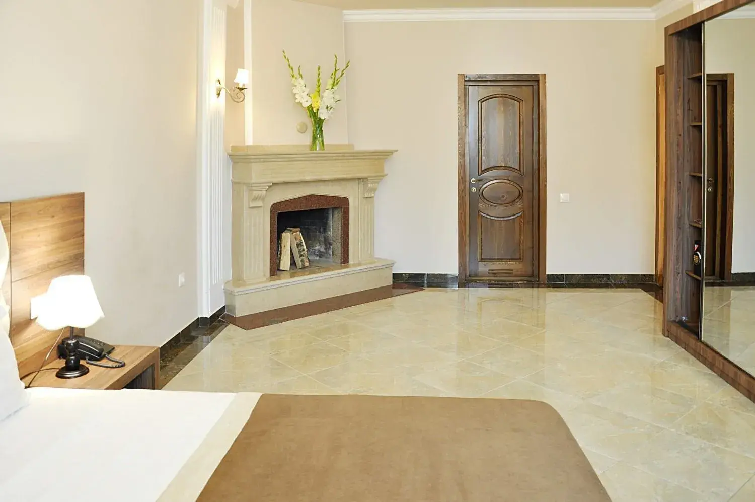 Bed in Hotel Gremi Tbilisi Bed in Hotel Gremi Tbilisi