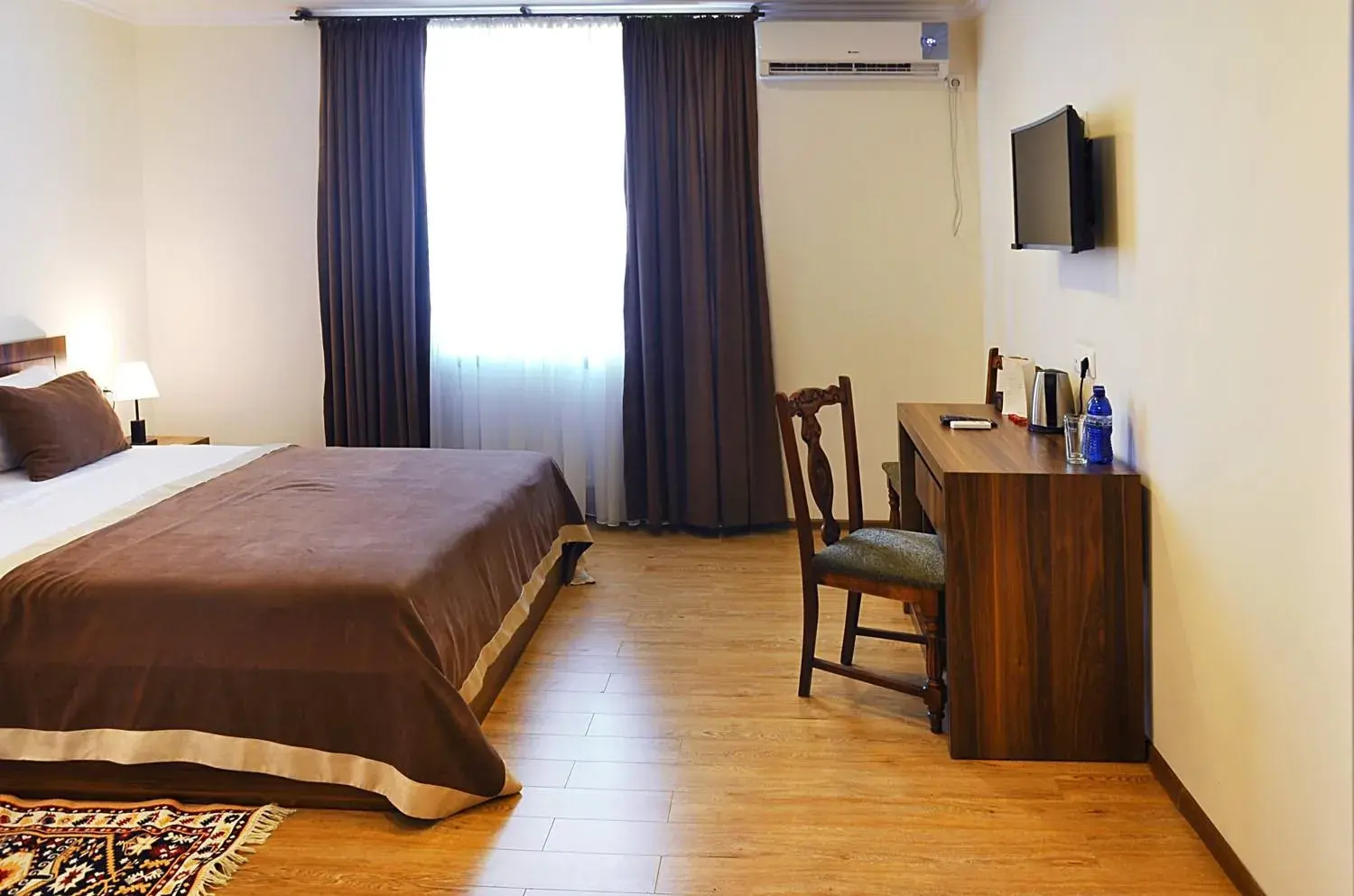 Superior Double Room - single occupancy in Hotel Gremi Tbilisi Superior Double Room - single occupancy in Hotel Gremi Tbilisi