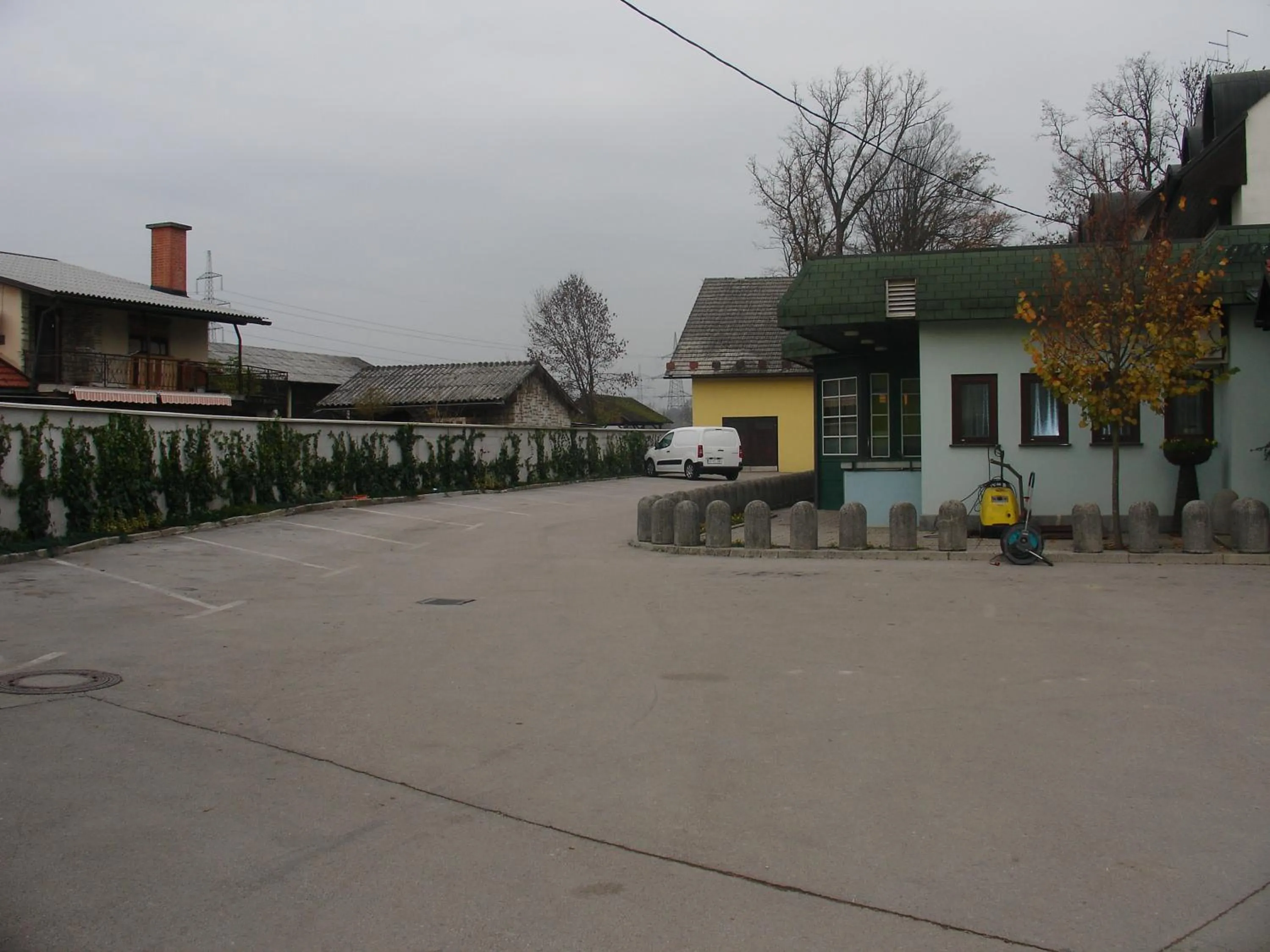 Facade/entrance in B&B Janežič