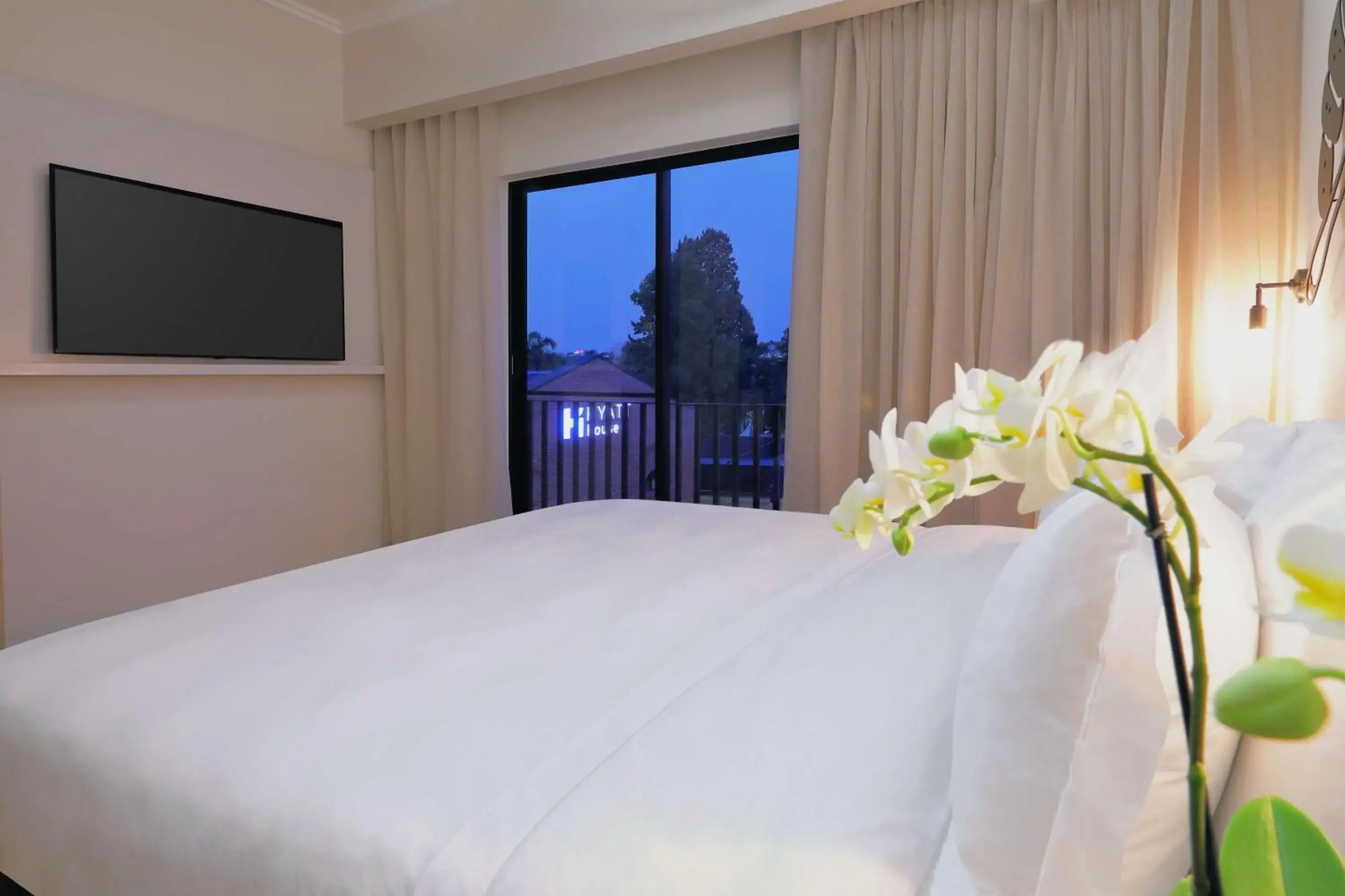 Bed in Hyatt House Johannesburg, Sandton Bed in Hyatt House Johannesburg, Sandton