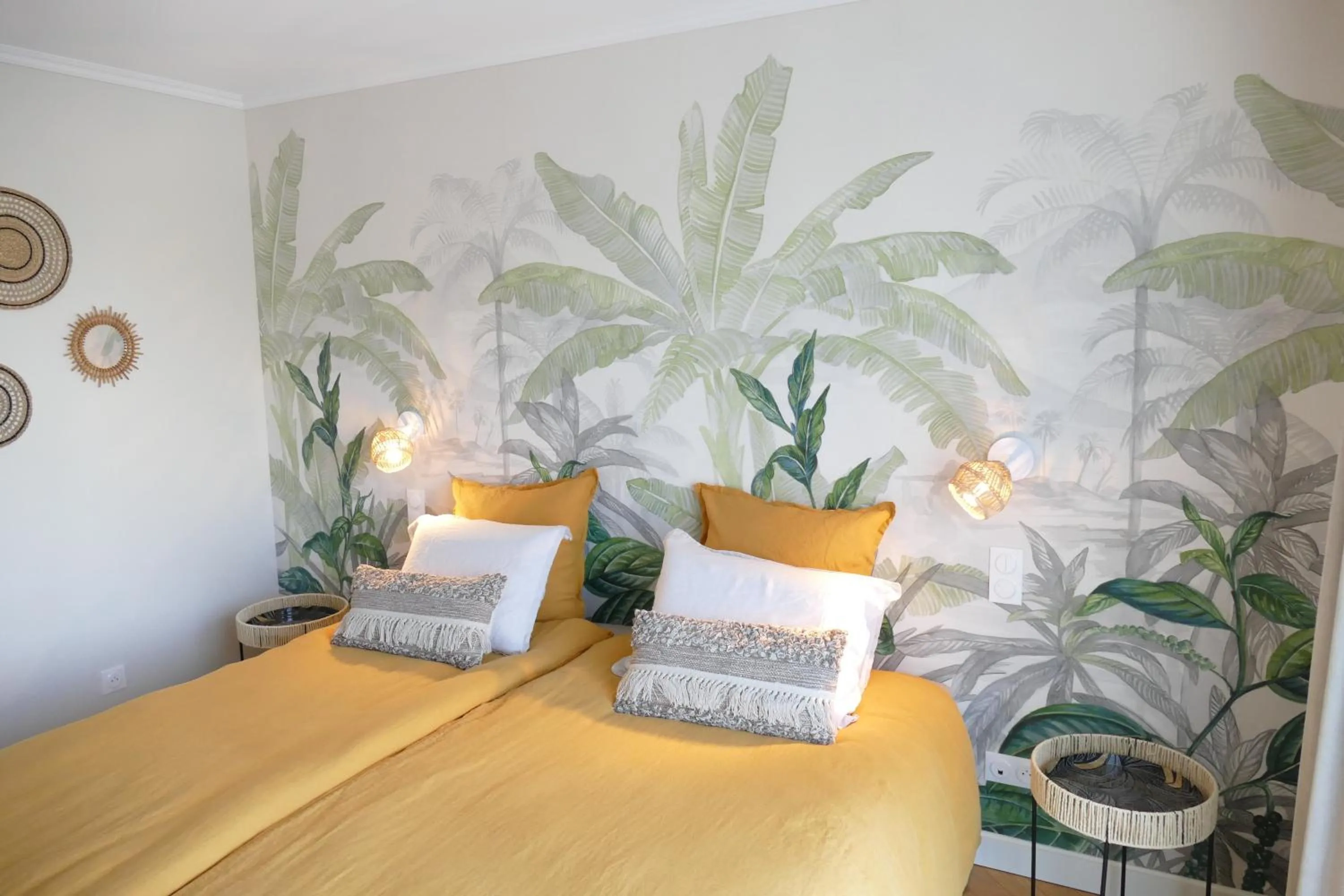 Bedroom, Bed in Les Agapanthes