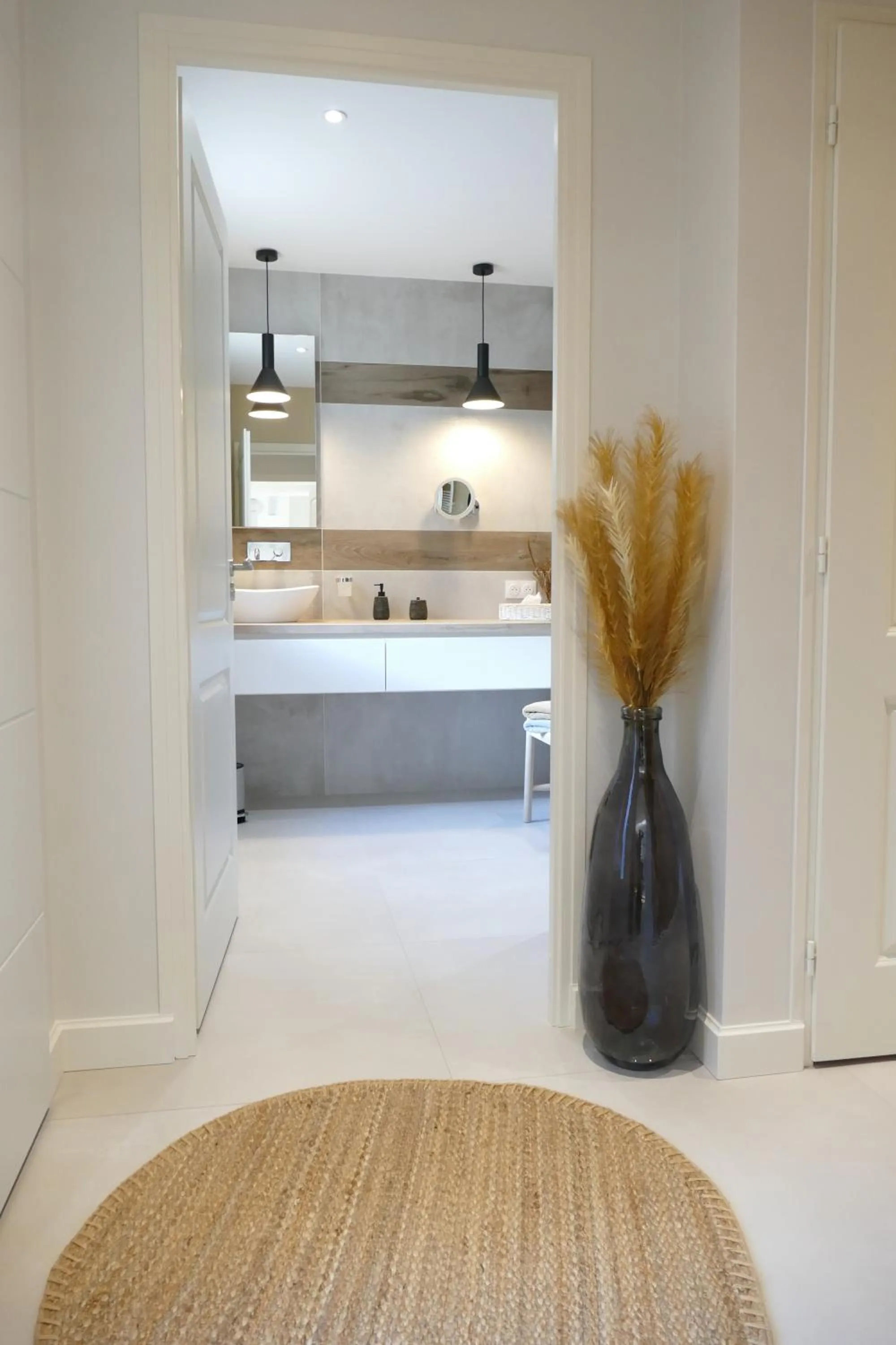 Property building, Bed in Les Agapanthes