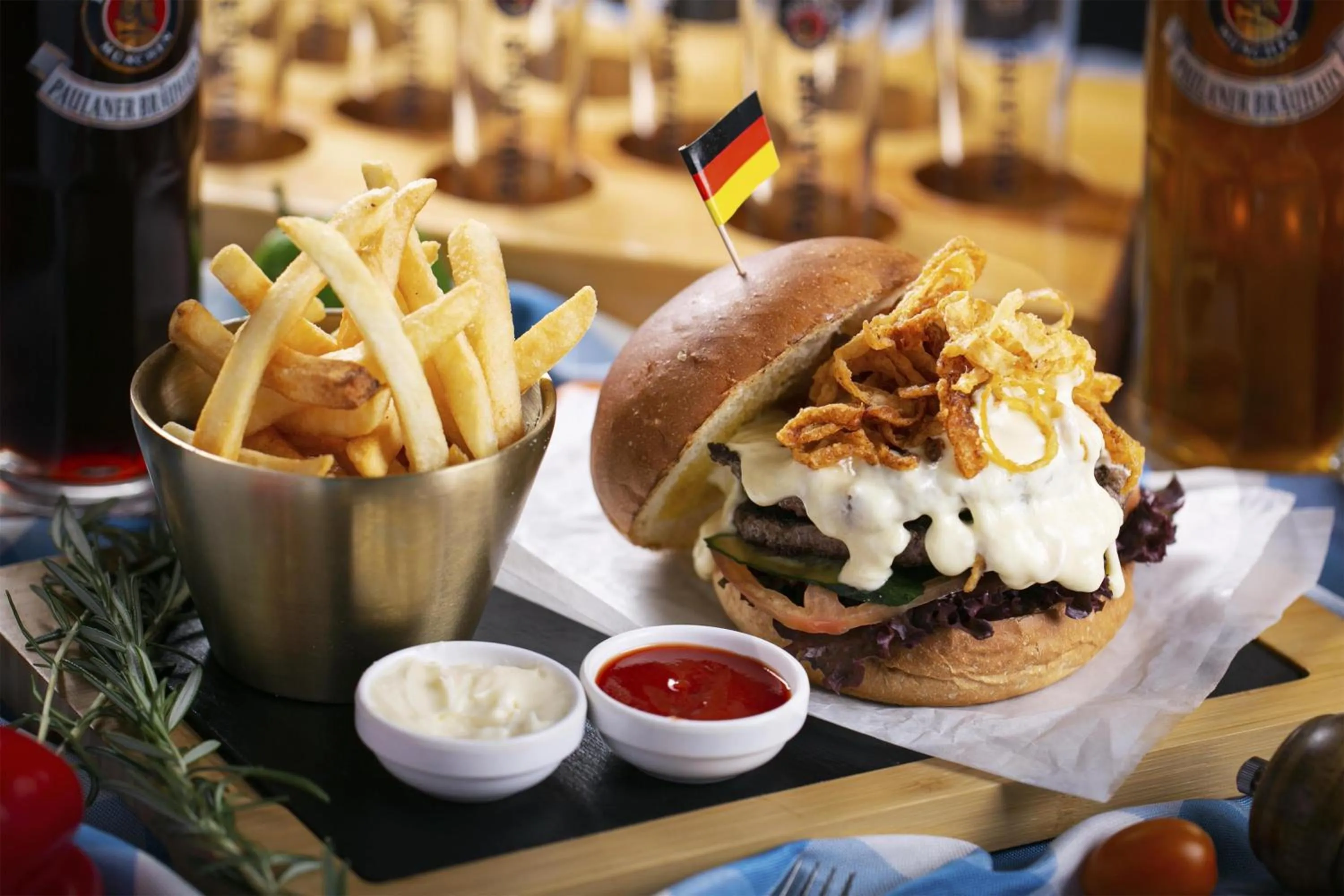 Restaurant/places to eat in Kempinski Hotel Dalian