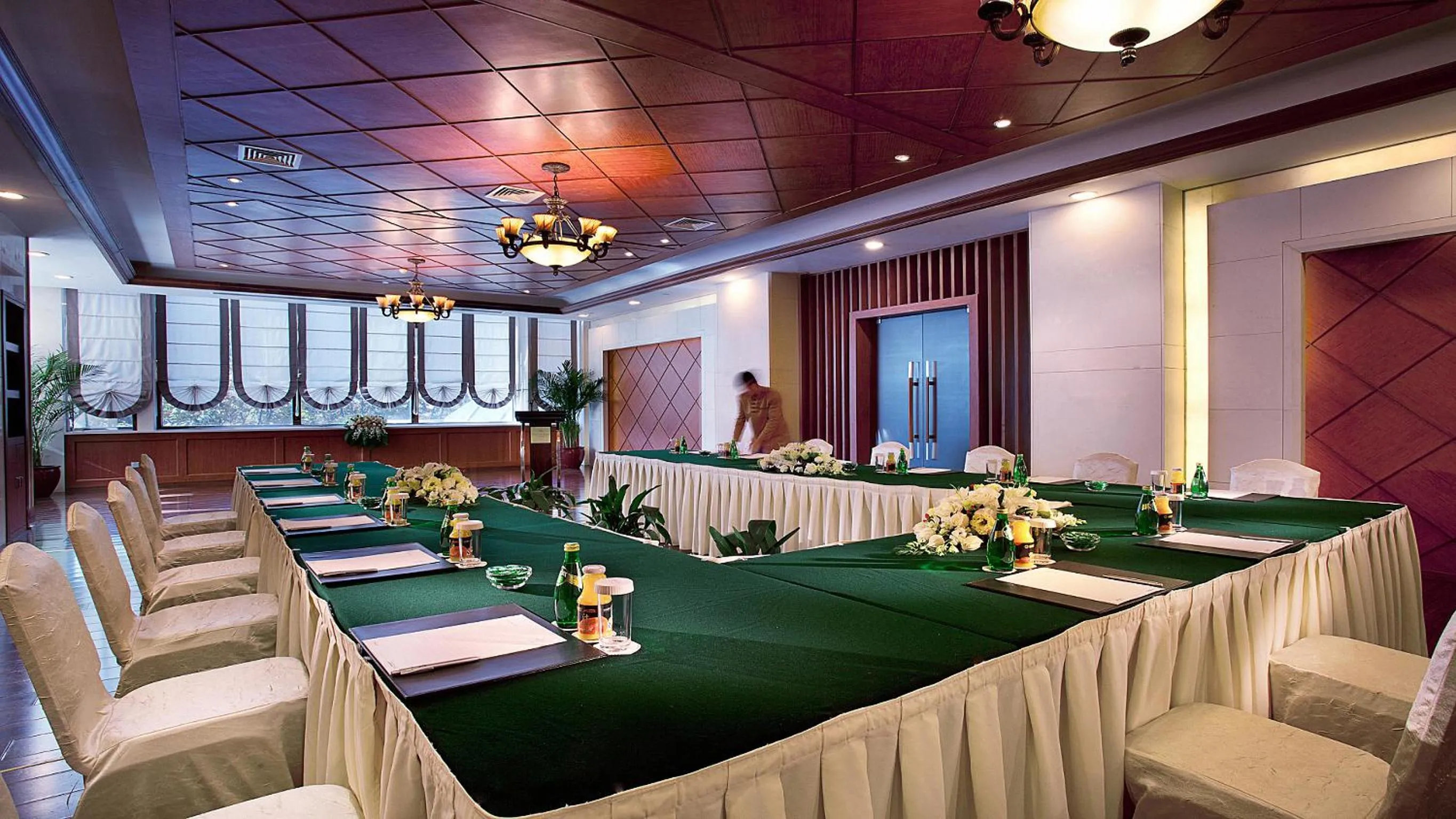 Business facilities in Kempinski Hotel Dalian