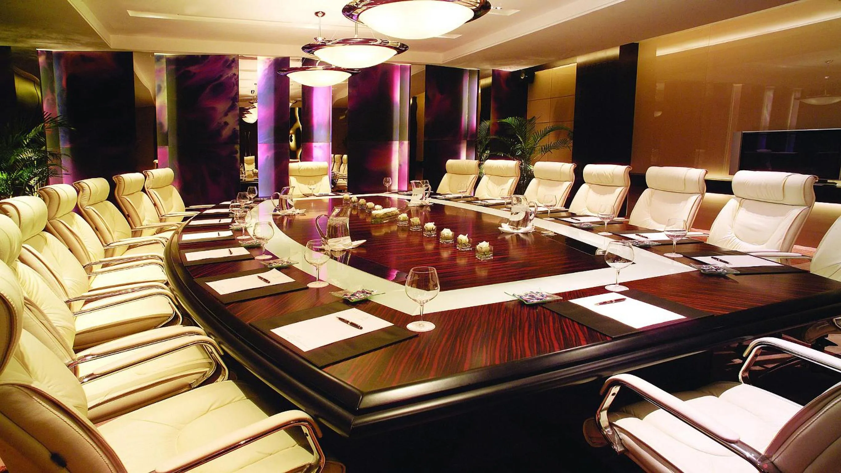 Business facilities in Kempinski Hotel Dalian