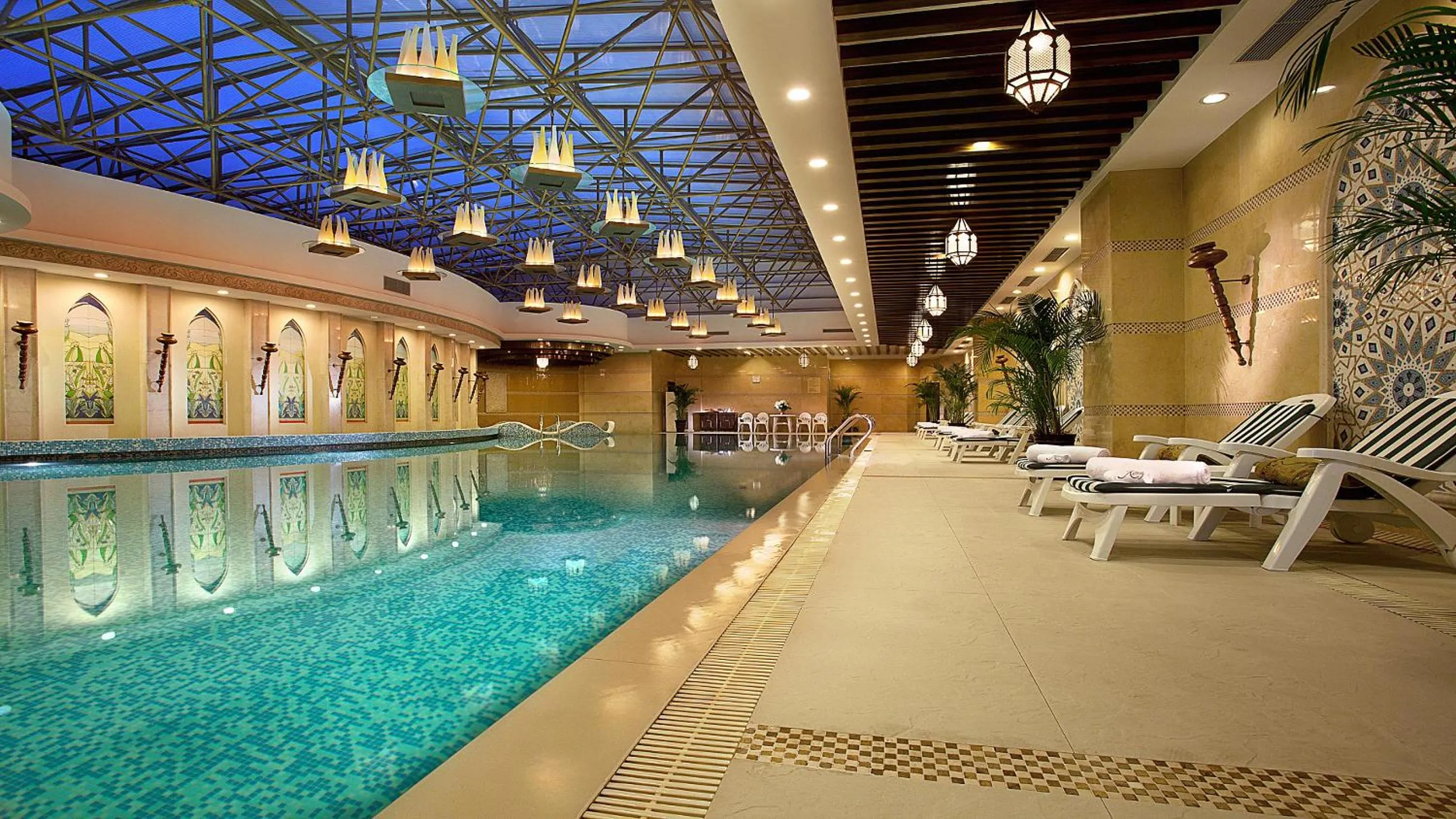 Swimming pool in Kempinski Hotel Dalian