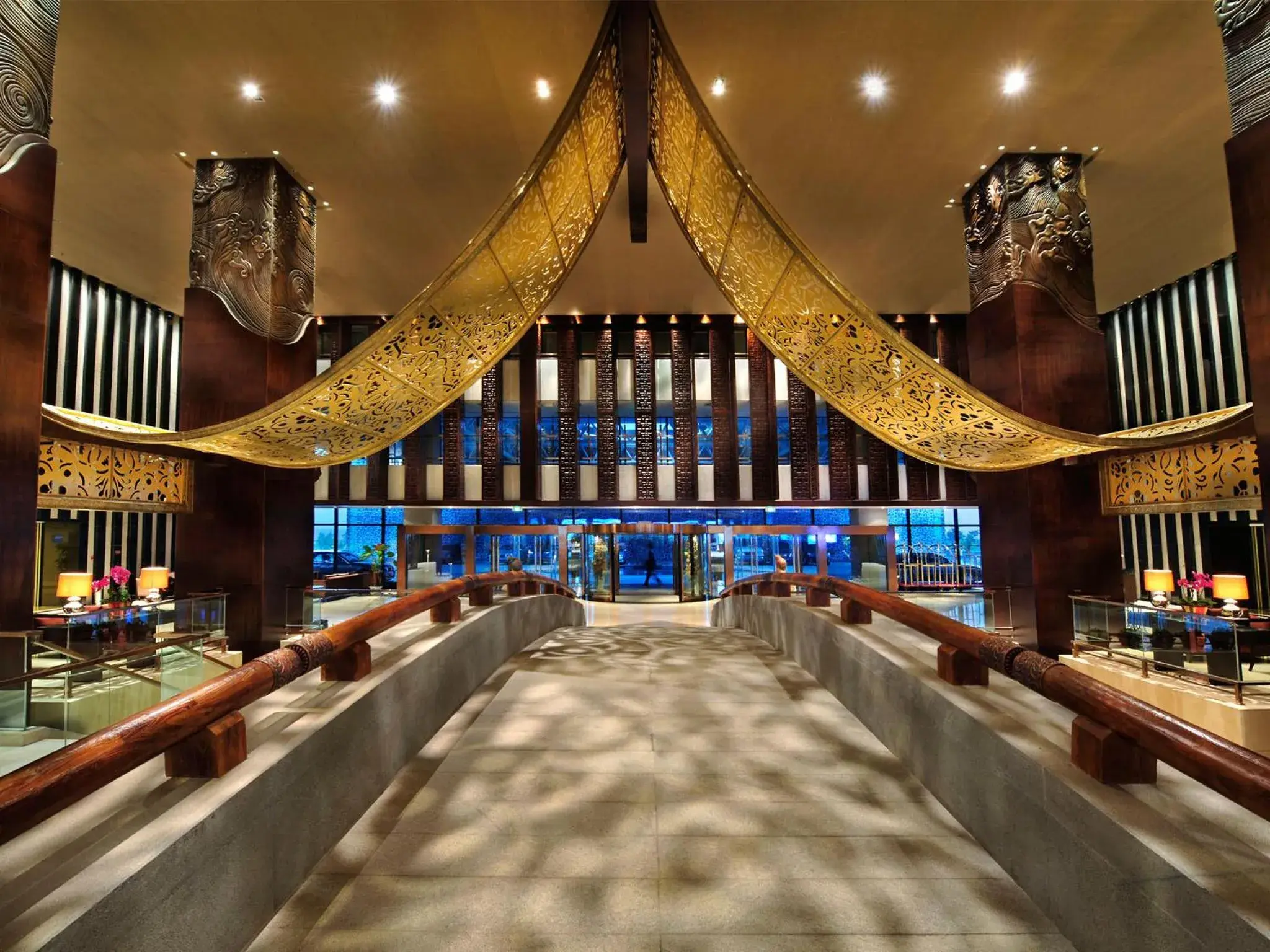 Facade/entrance in Jin Jiang International Hotel Xi'an Facade/entrance in Jin Jiang International Hotel Xi'an