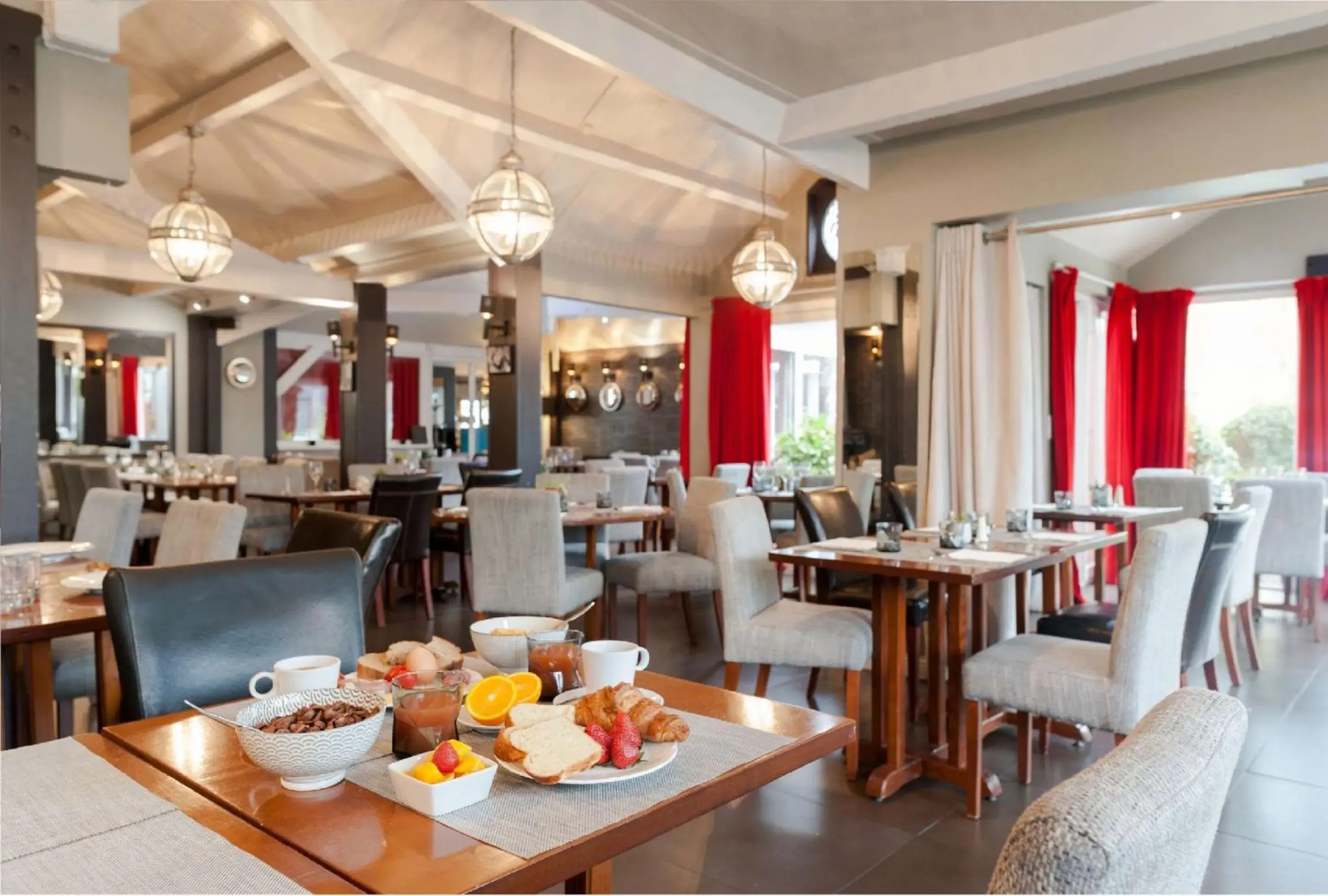 Breakfast, Restaurant/Places to Eat in Best Western Hotel Acadie Paris Nord Villepinte