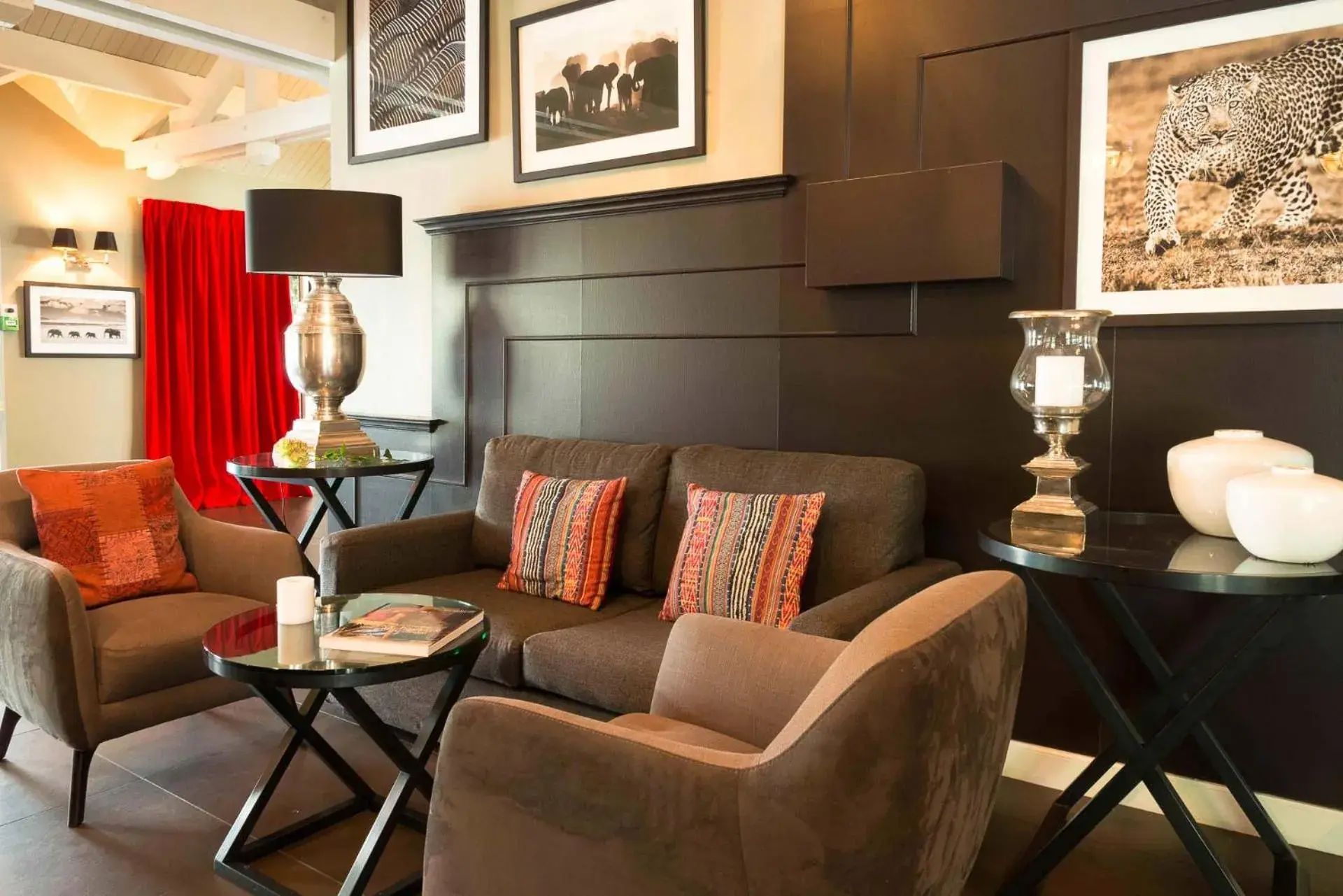 Lounge or bar, Seating Area in Best Western Hotel Acadie Paris Nord Villepinte
