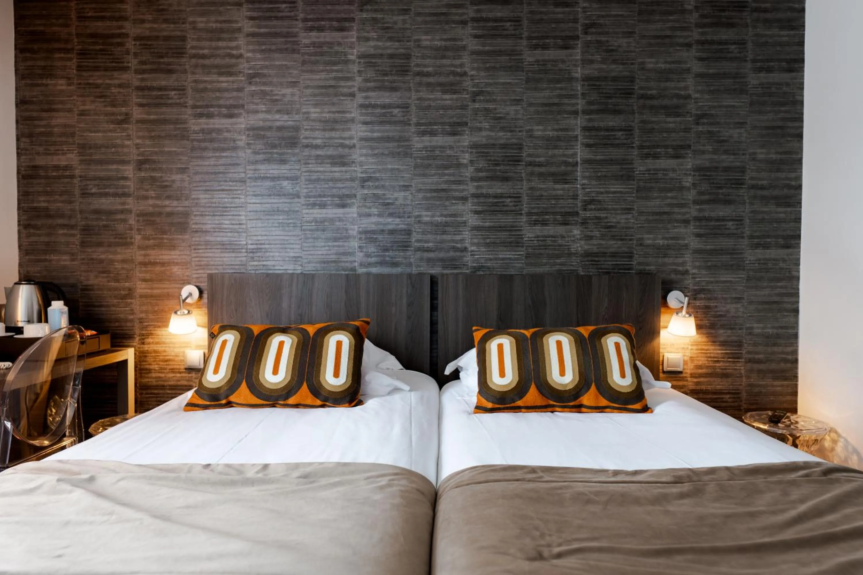 Bed in Best Western Hotel Acadie Paris Nord Villepinte