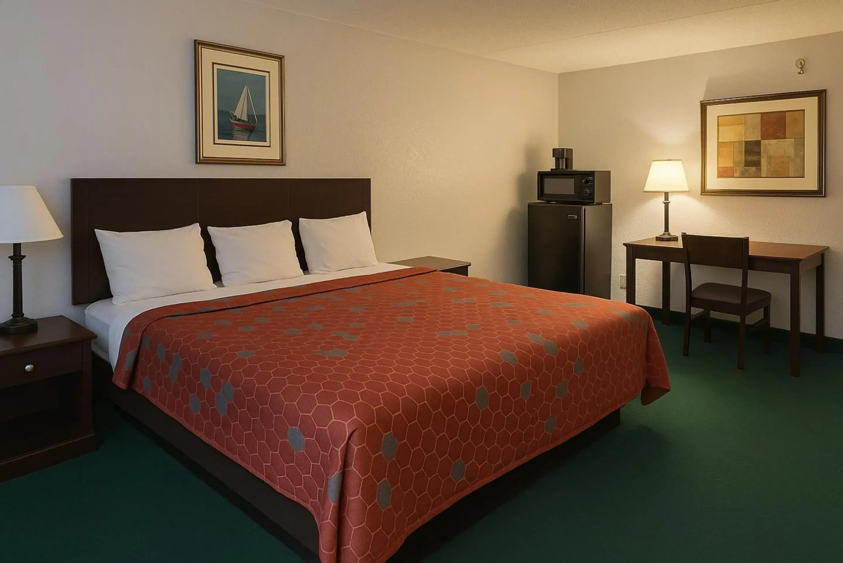 Bedroom, Bed in Key Inn Roseville Bedroom, Bed in Key Inn Roseville