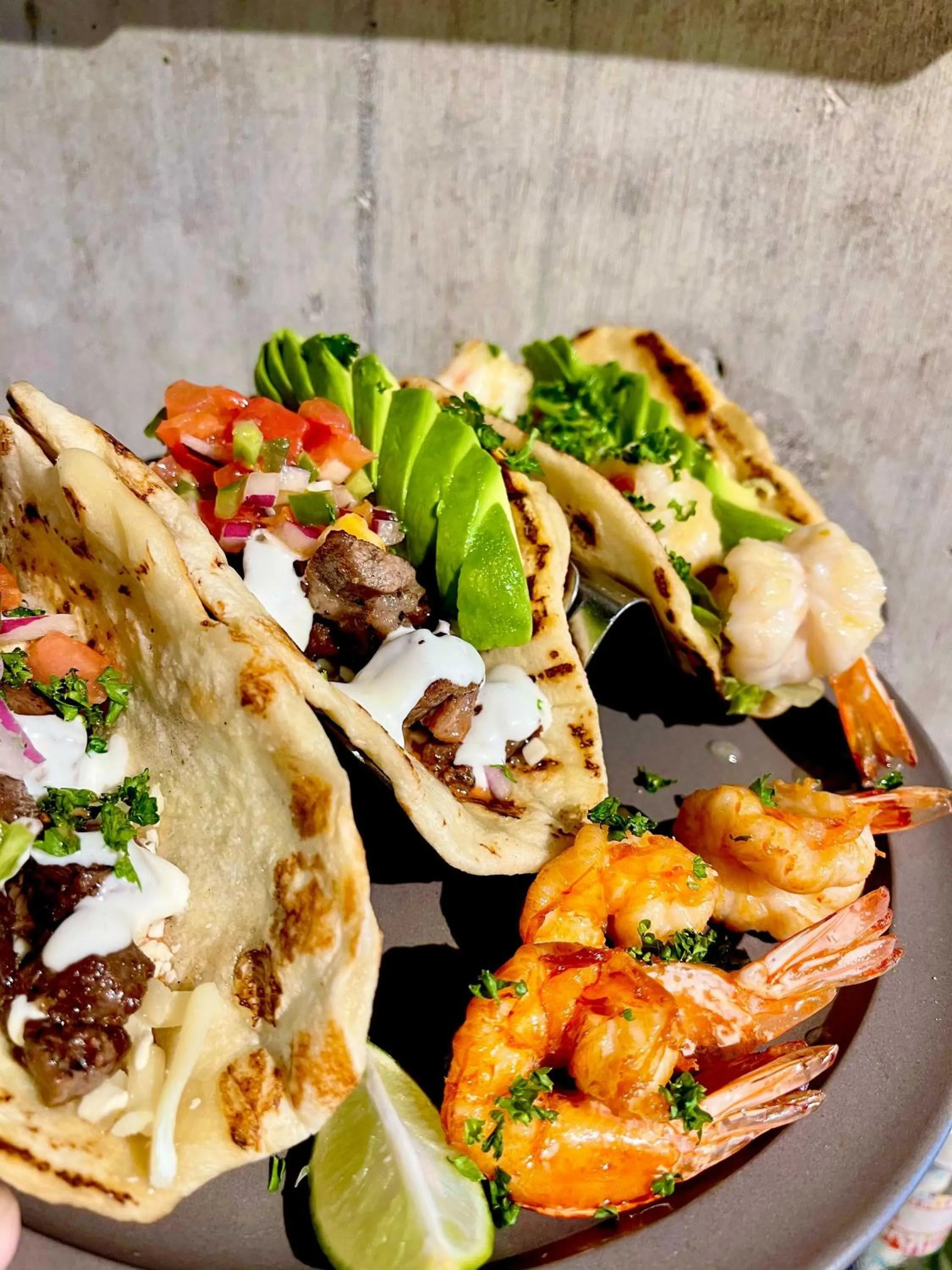 Restaurant/places to eat in Blue Entrance