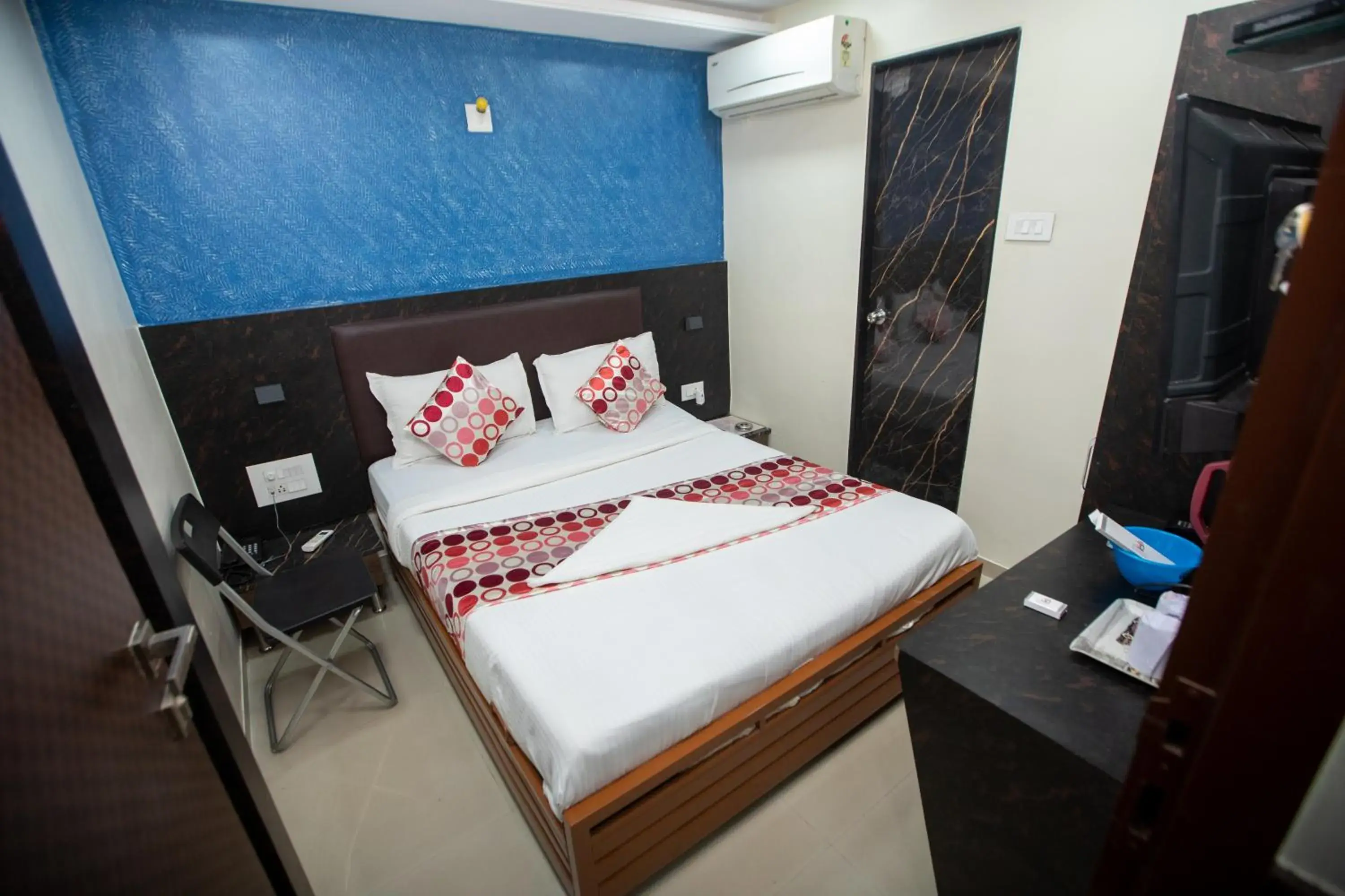 Bed in Hotel J D Residency Bed in Hotel J D Residency