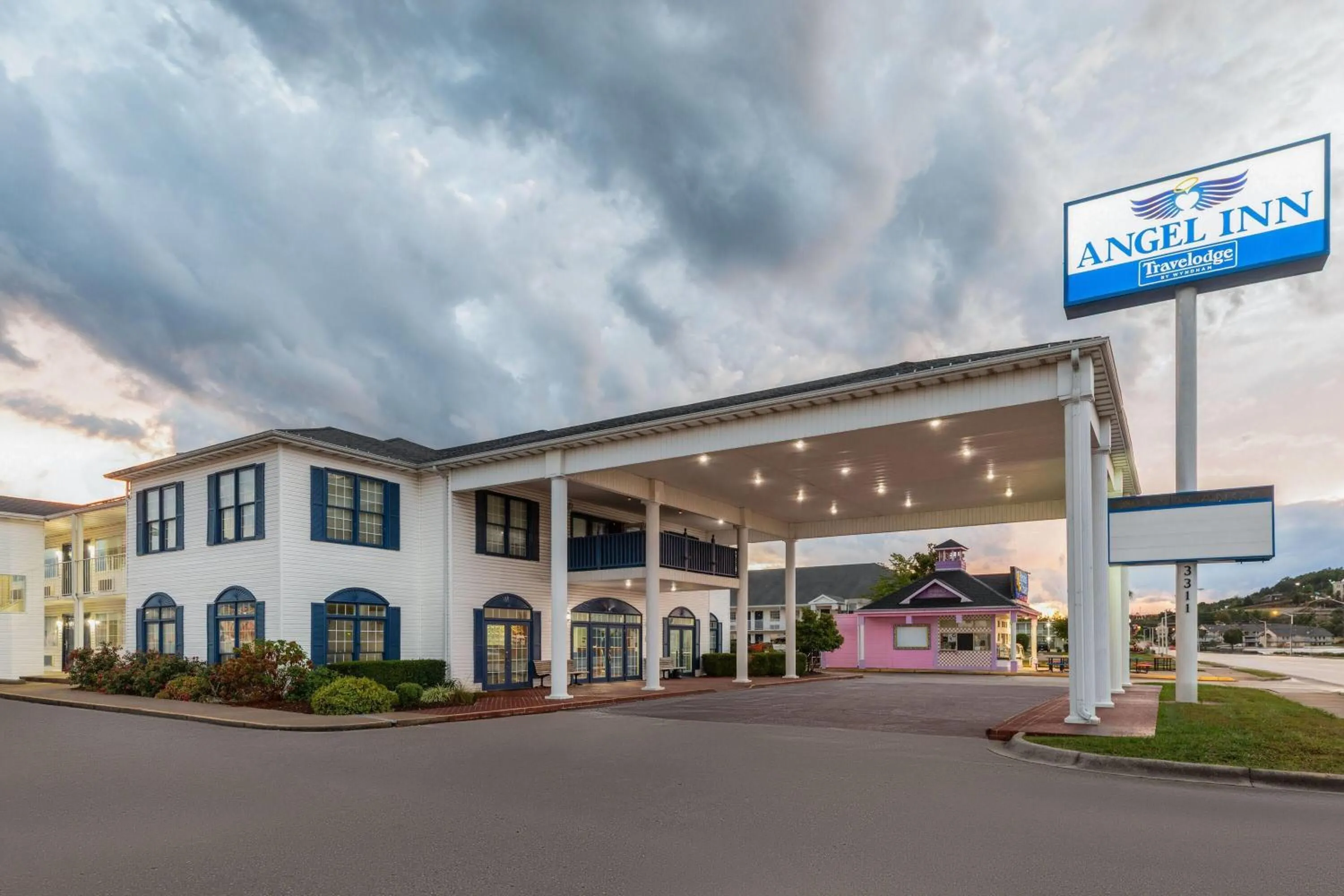 Property building in Angel Inn Near IMAX, a Travelodge by Wyndham