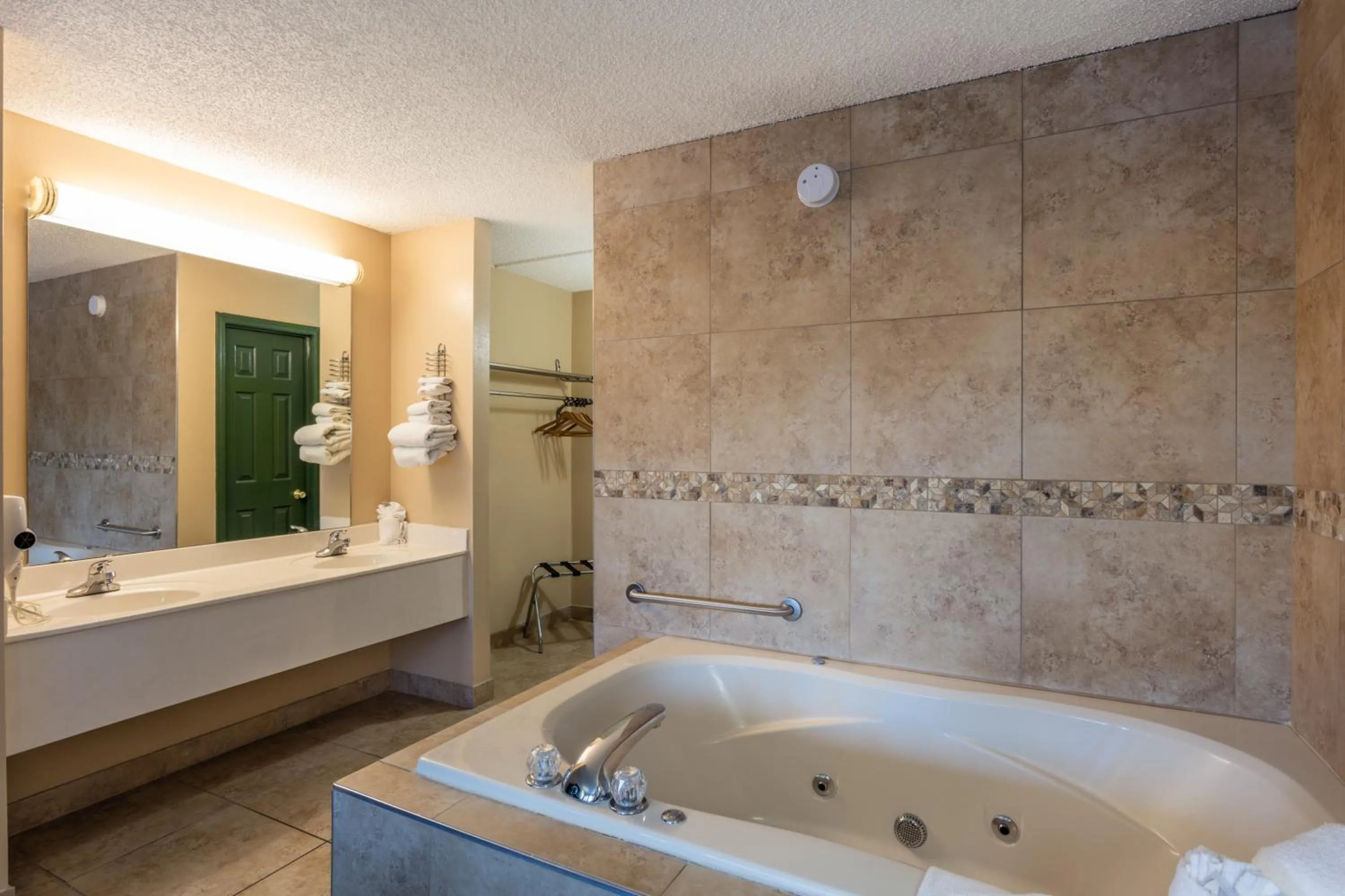 Bathroom in Angel Inn Near IMAX, a Travelodge by Wyndham