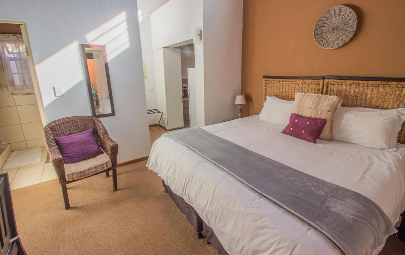 Bed in Charlie's Spot - The Gardens