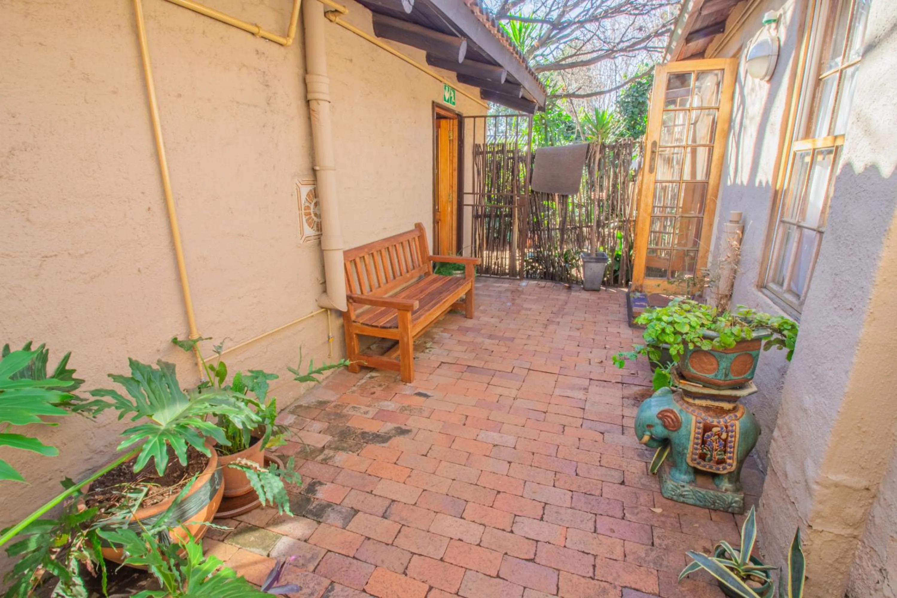 Charlie's Spot - The Gardens