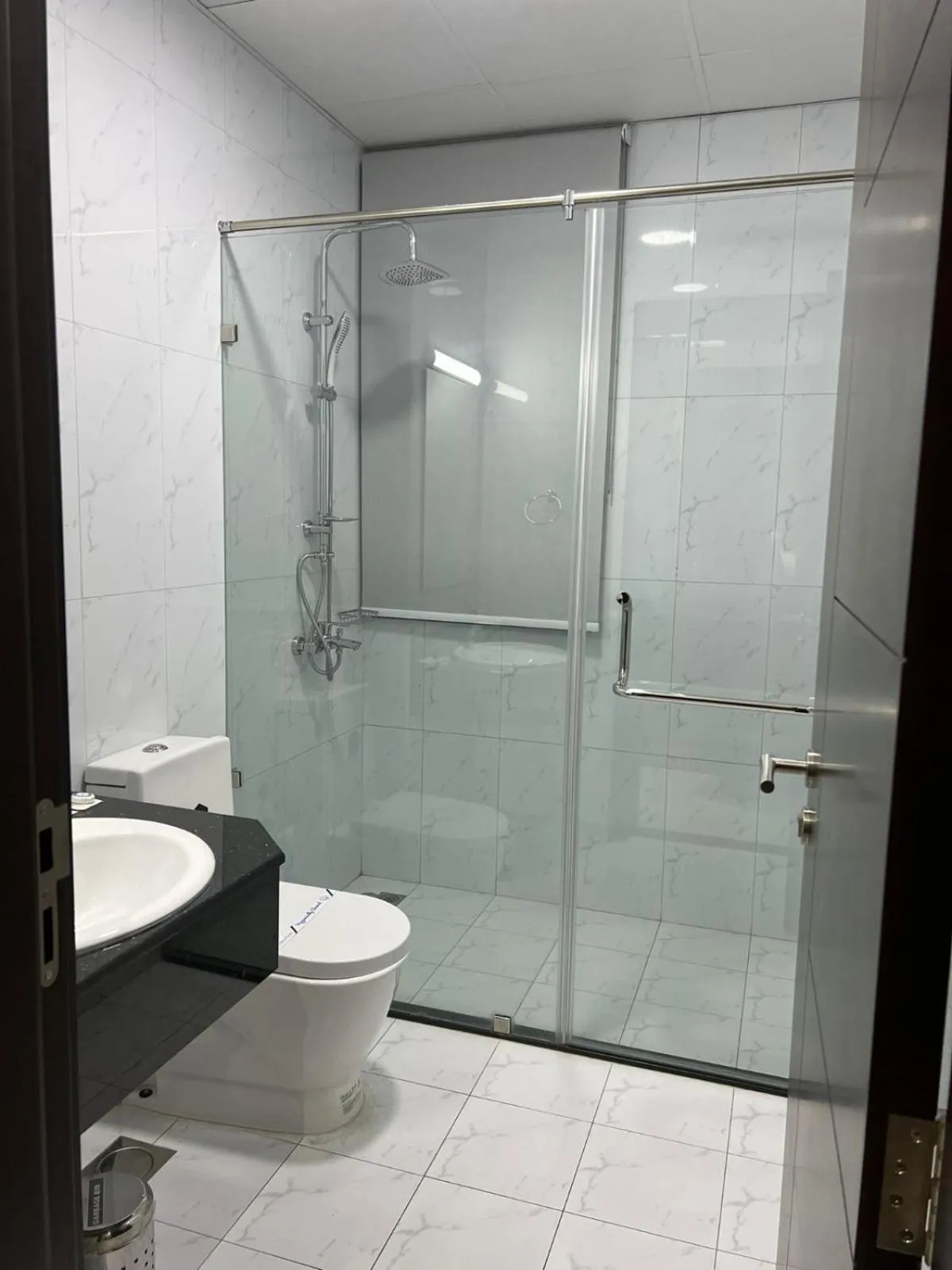 Bathroom in SIRIUS TOWER