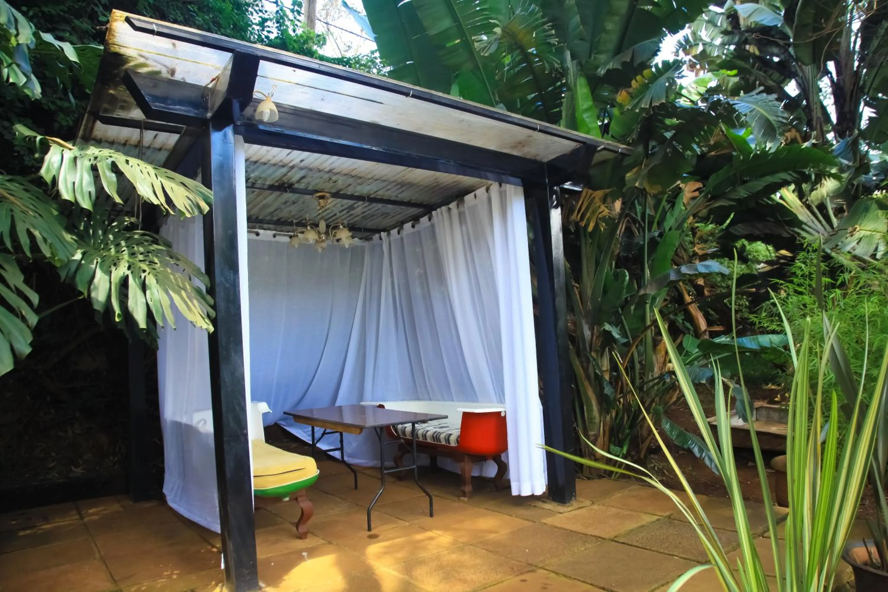 Seating area in Qaribu Inn Boutique Hotel Nairobi