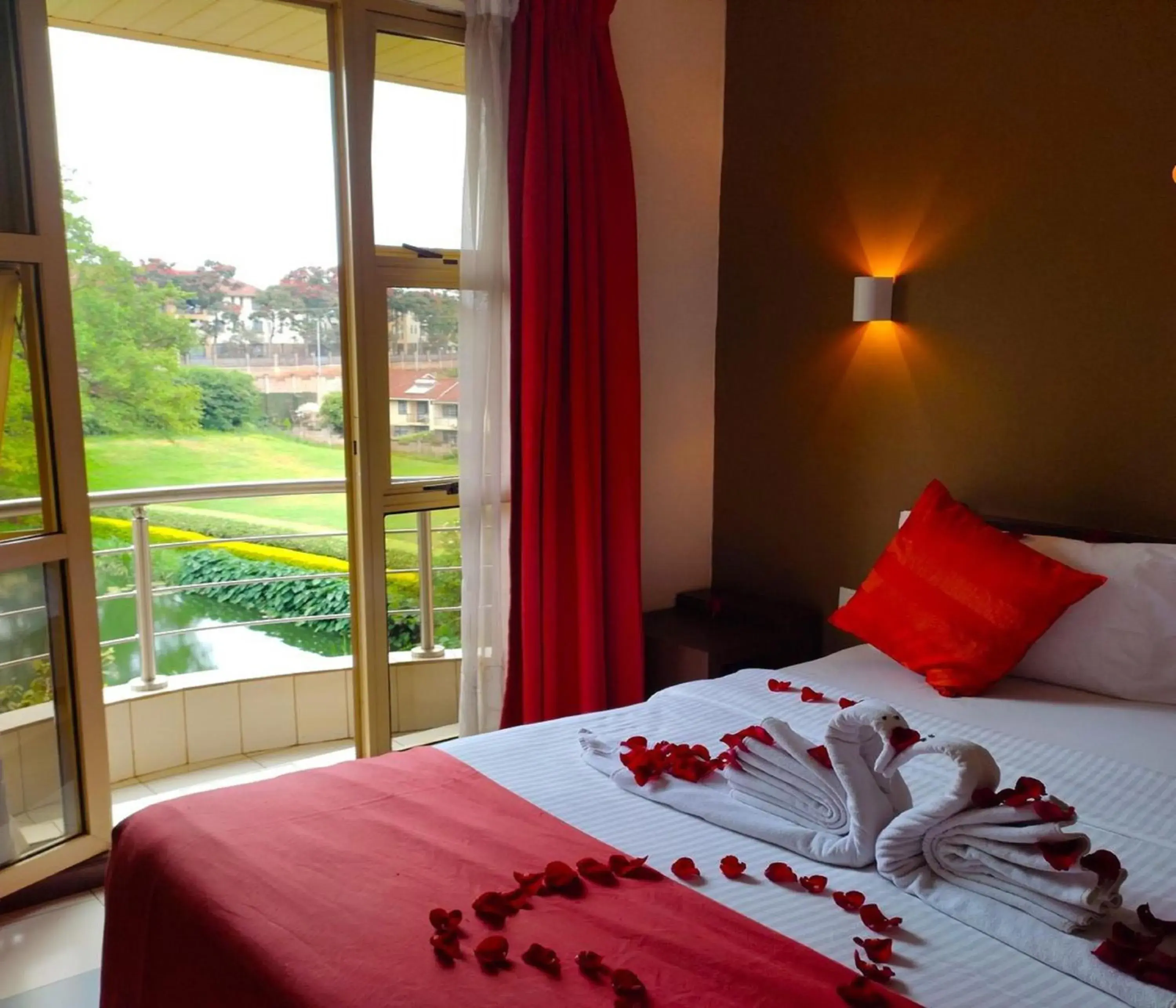 Deluxe Room with Lake View in Qaribu Inn Boutique Hotel Nairobi Deluxe Room with Lake View in Qaribu Inn Boutique Hotel Nairobi