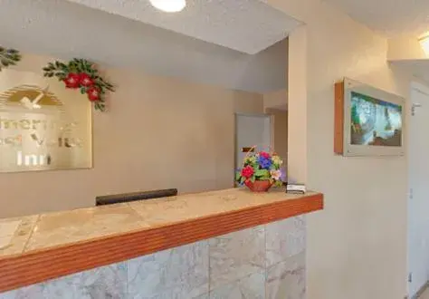 Lobby or reception in Americas Best Value Inn-Savannah Lobby or reception in Americas Best Value Inn-Savannah