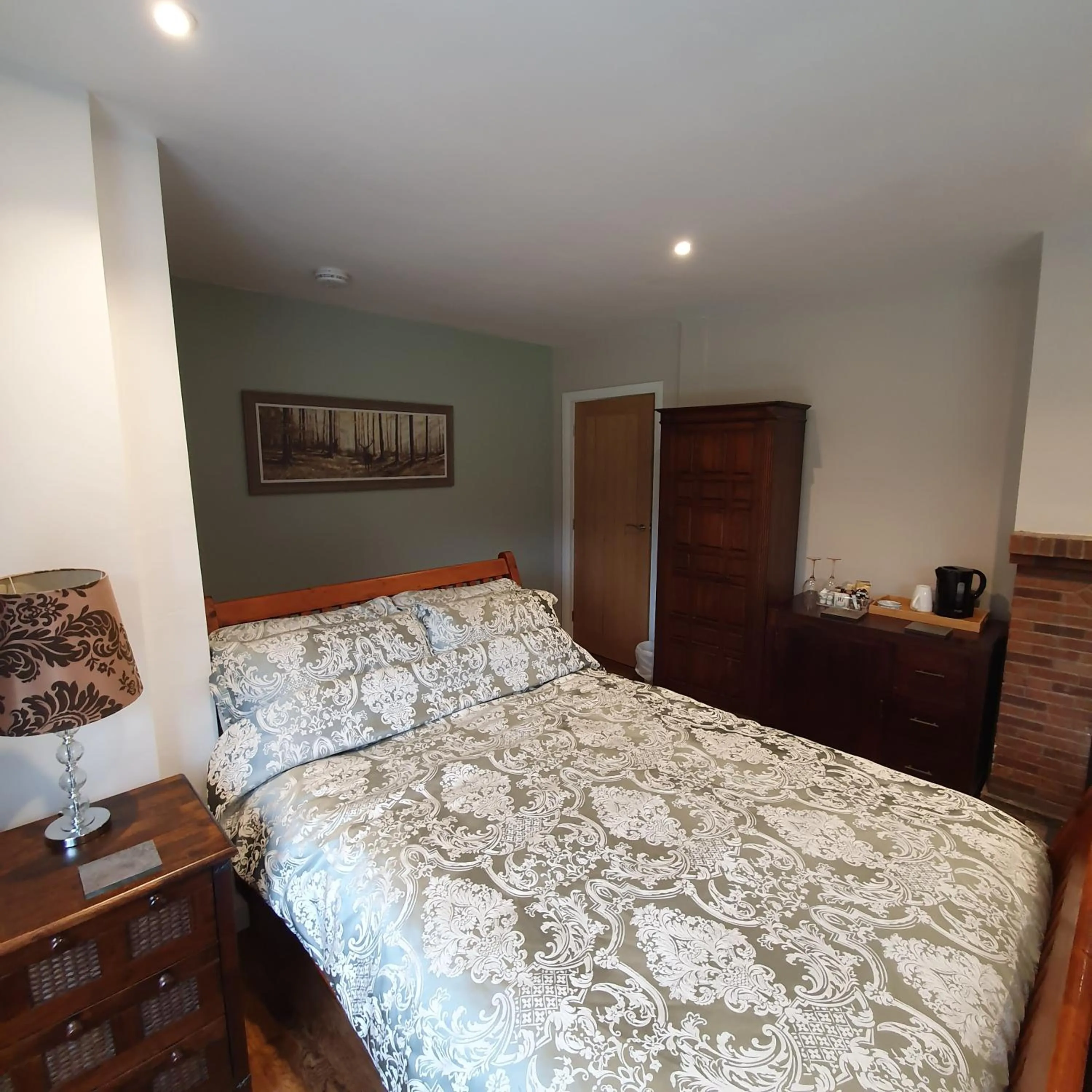 Bedroom in Wood Rising